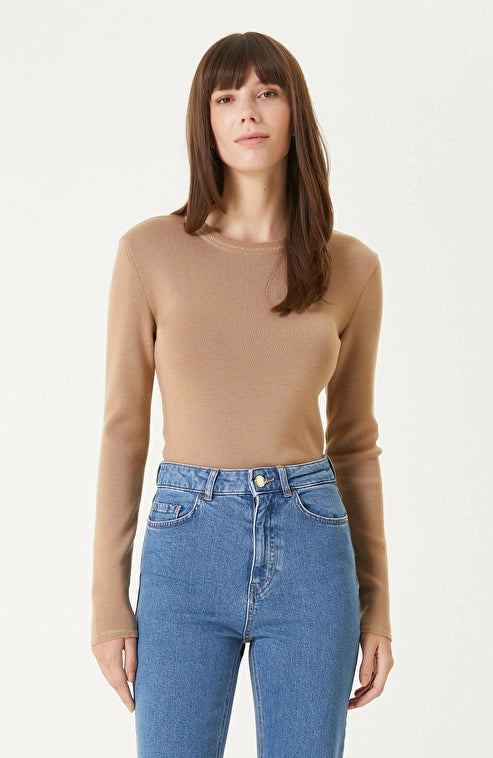 WOMEN'S Camel Wool Knit Sweater