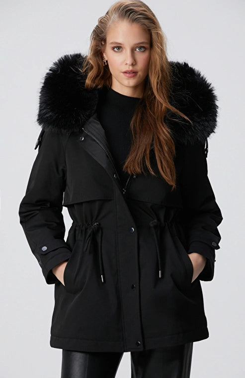 WOMEN'S Black Coat