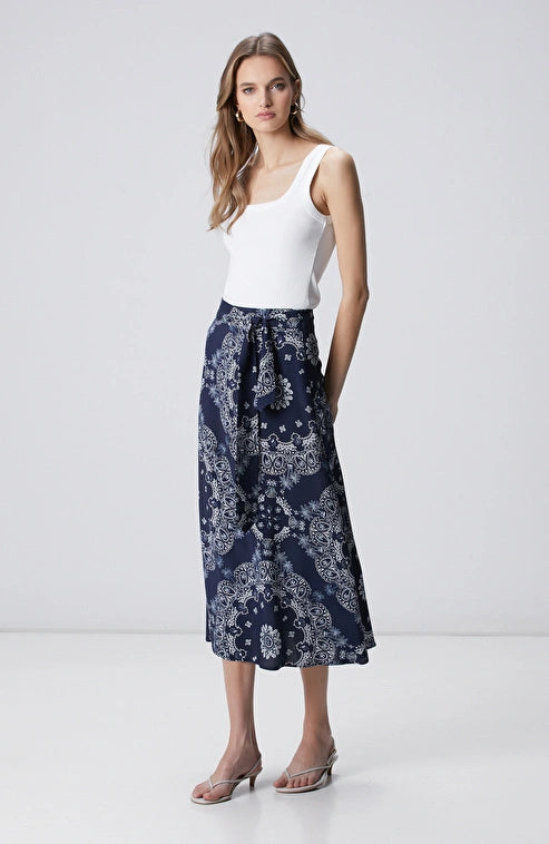 WOMEN'S Navy Patterned Midi Skirt