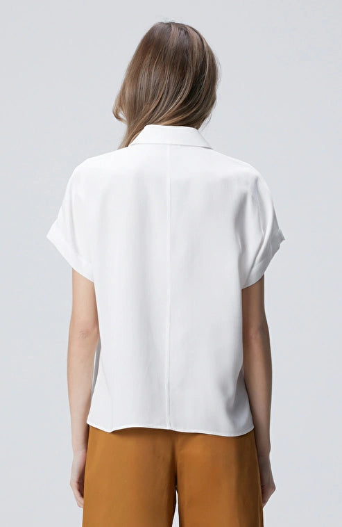WOMEN'S Off-White Basic Shirt