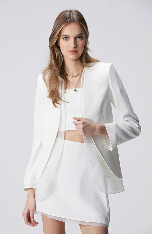 WOMEN'S Off-White Chiffon Detail Evening Jacket