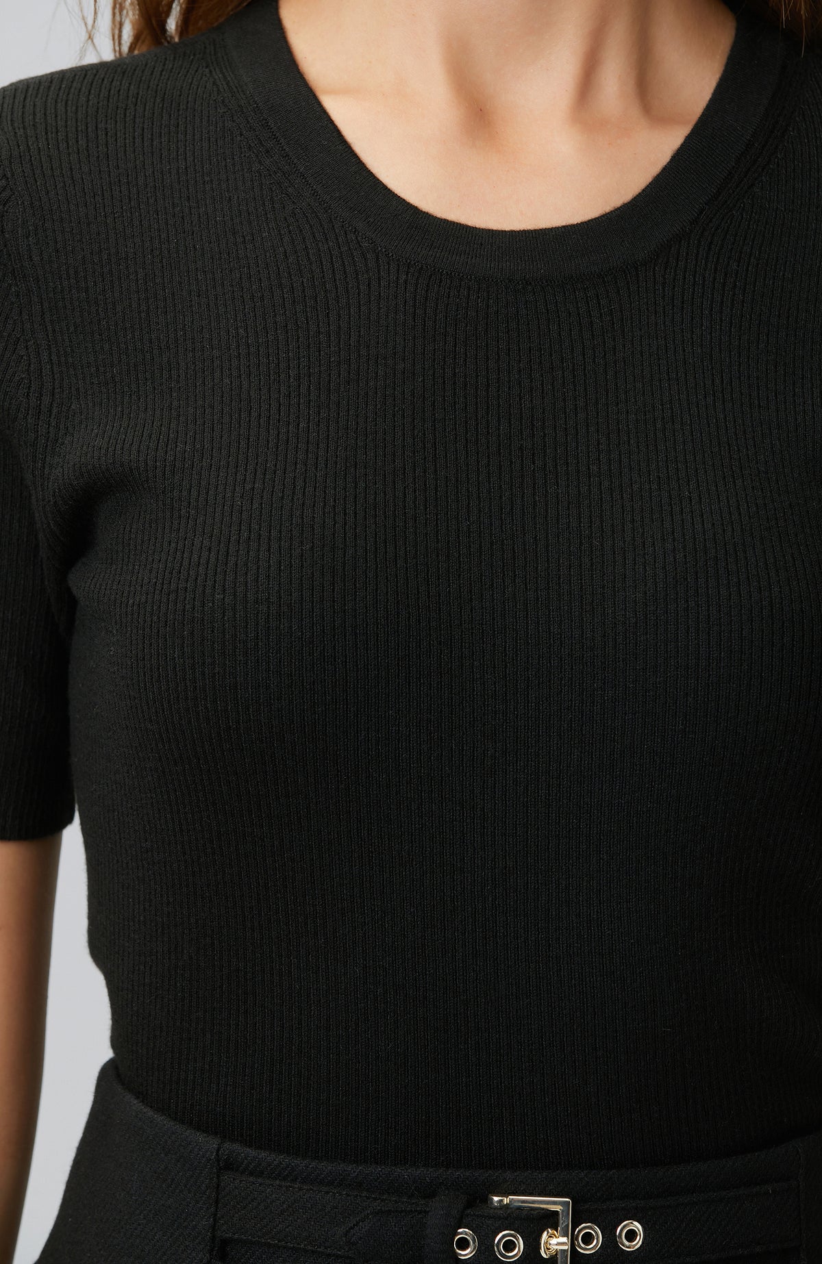 WOMEN'S Black Short Sleeve Wool Blend Knitwear Sweater