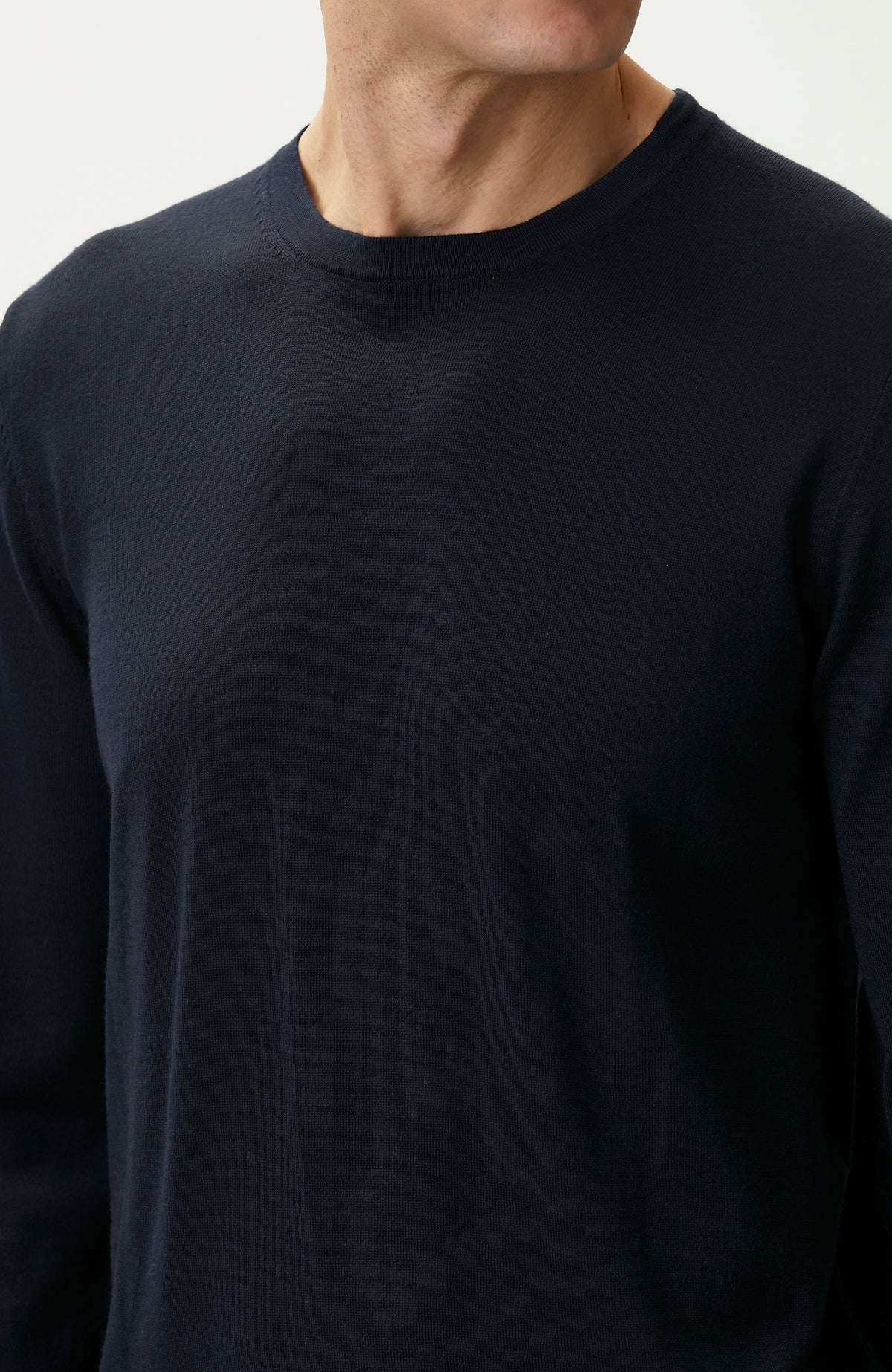 MEN'S Navy Blue Wool Blend Knit Sweater