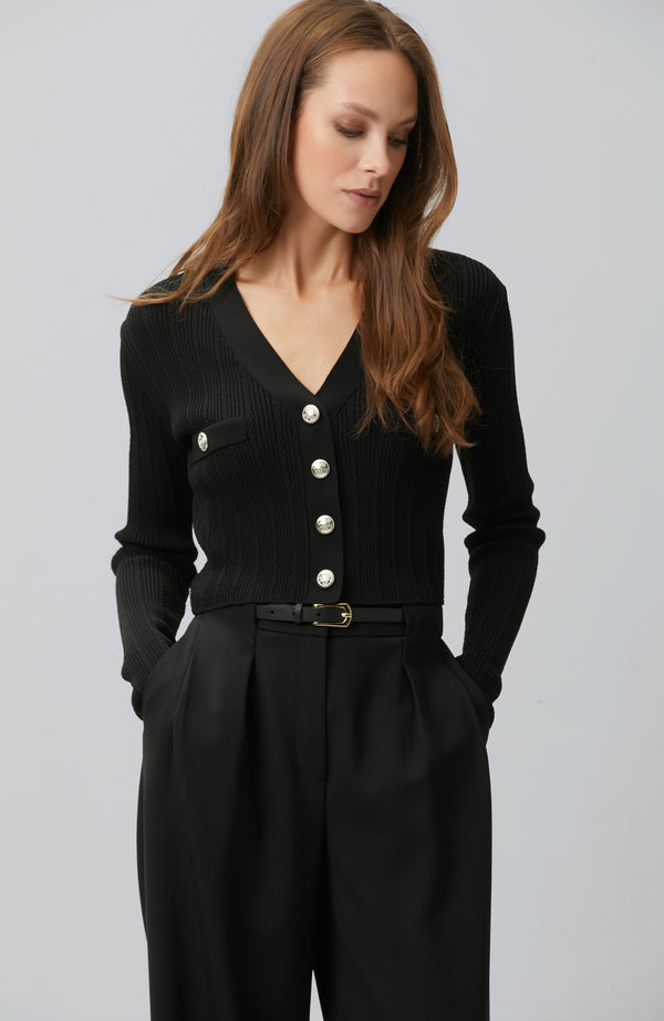 WOMEN'S Black Crop Form Cardigan