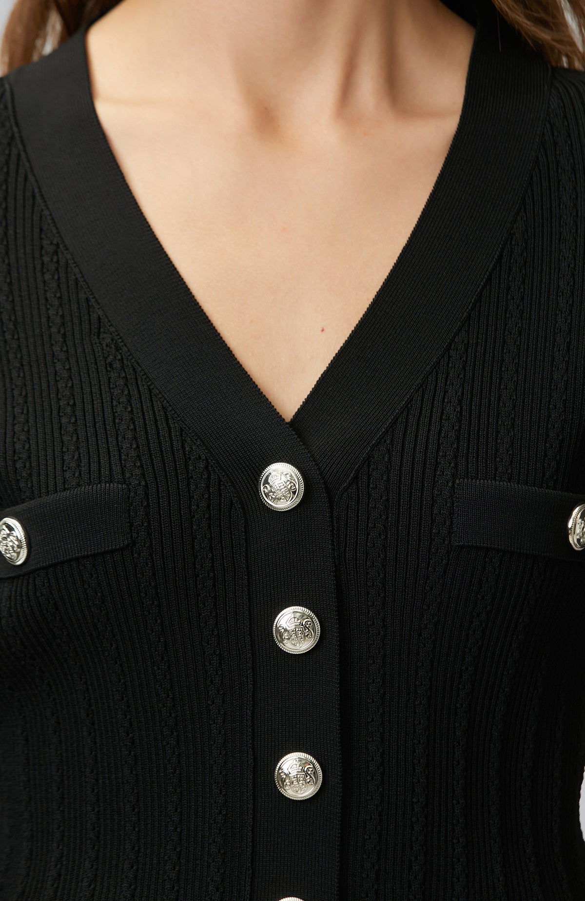 WOMEN'S Black Crop Form Cardigan