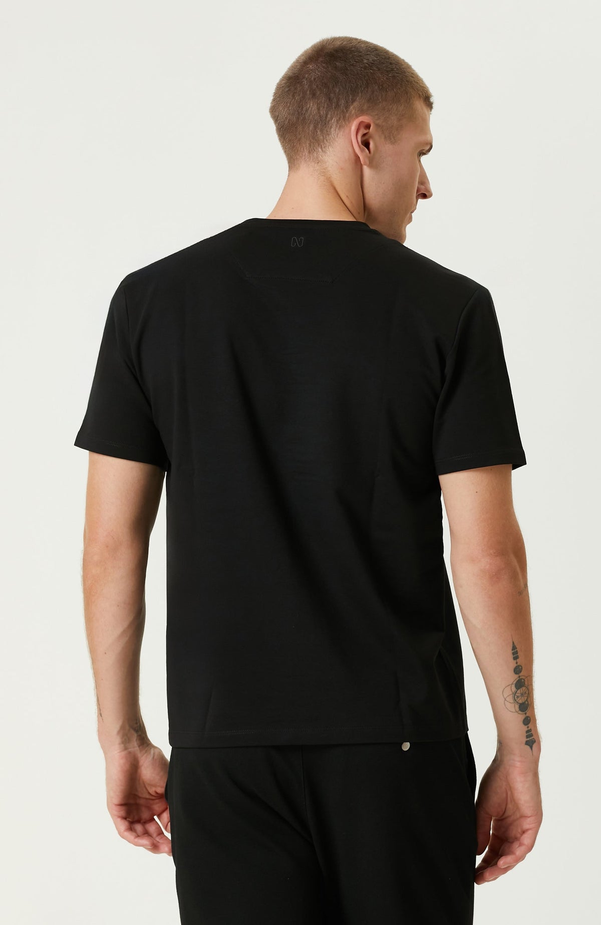 MEN'S N-Tech Black Basic T-Shirt
