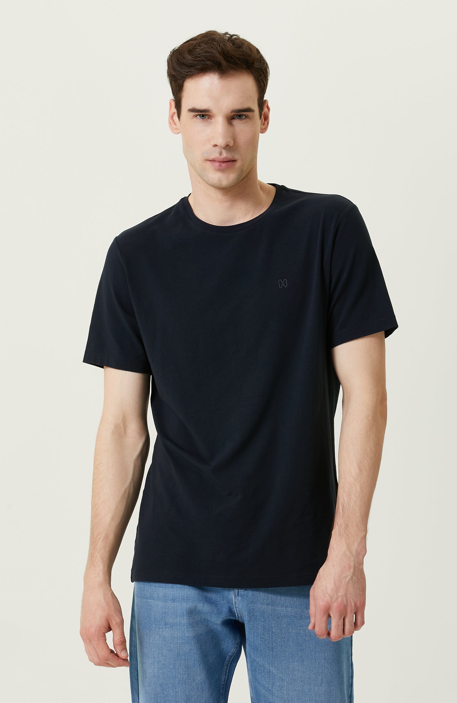 MEN'S TSHIRT