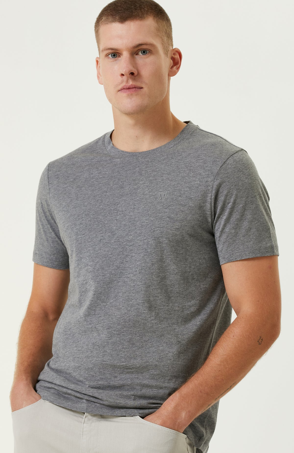 MEN'S TSHIRT