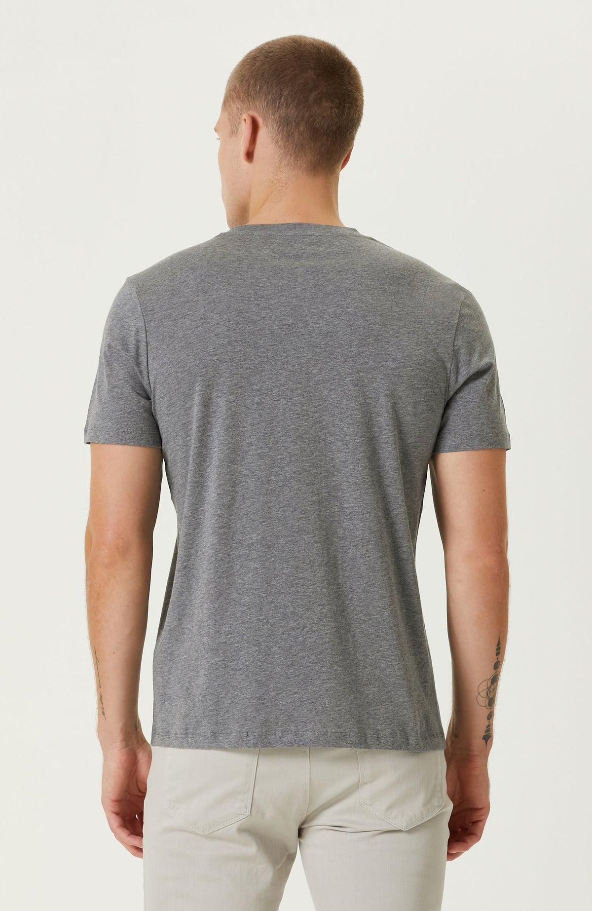 MEN'S TSHIRT