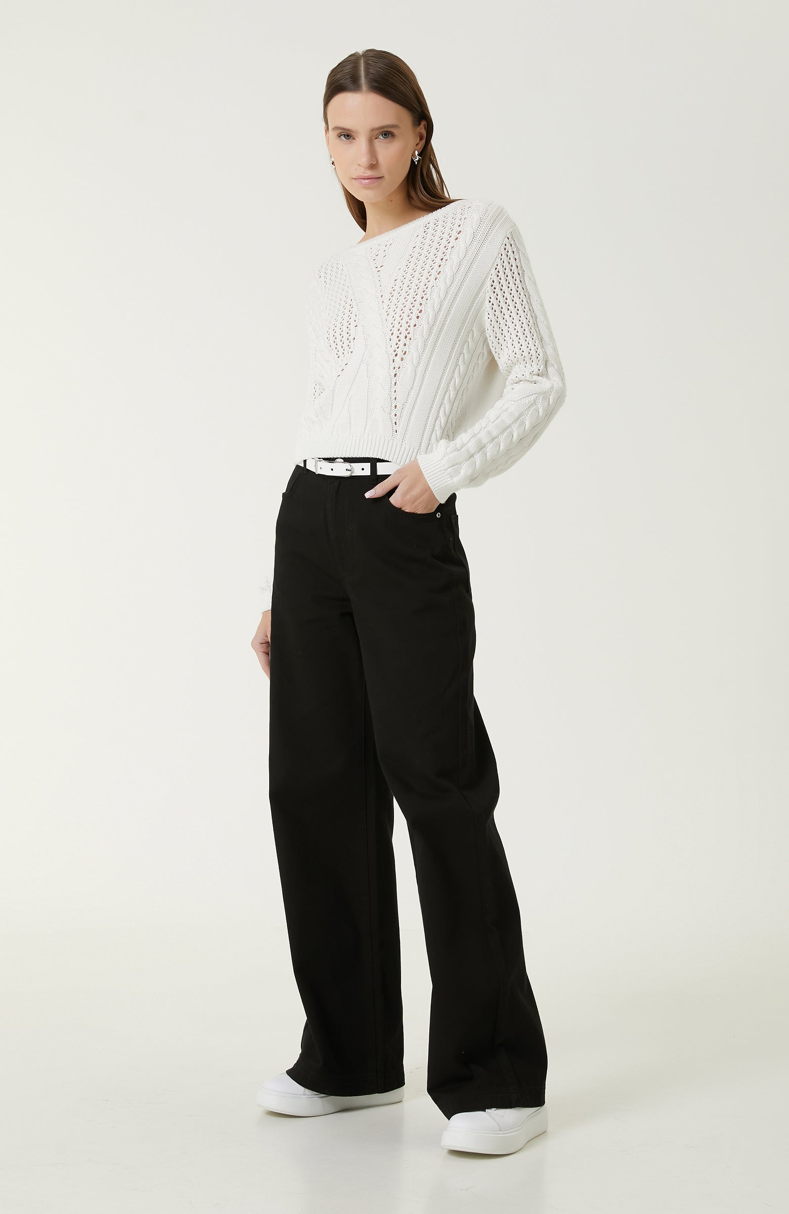 WOMEN'S JUMPER