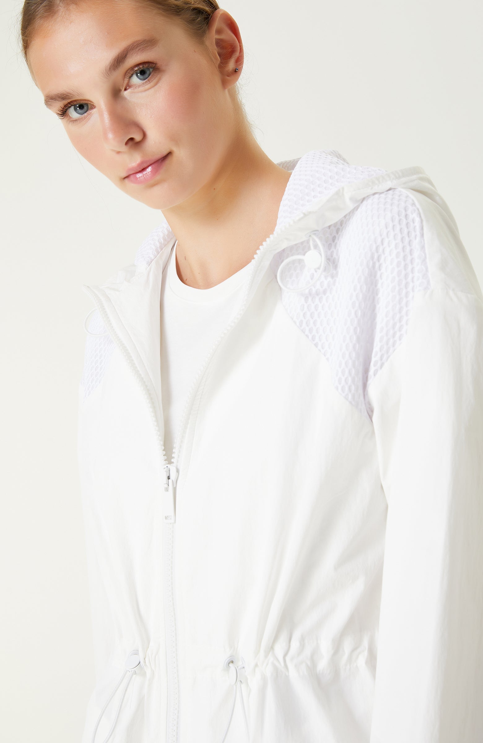 WOMEN'S White Hooded Coat