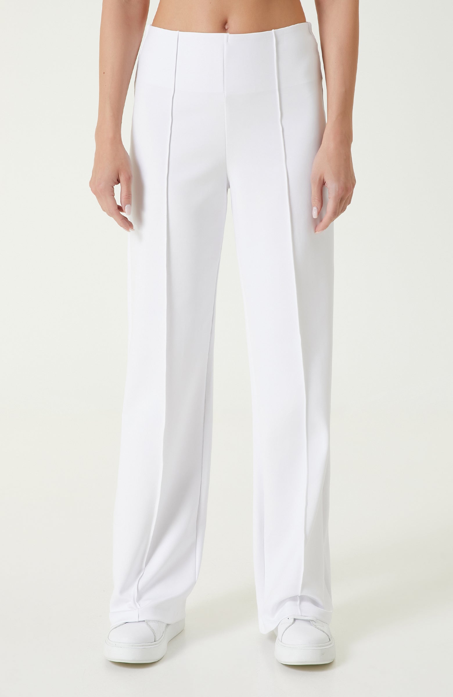 WOMEN'S White Pants