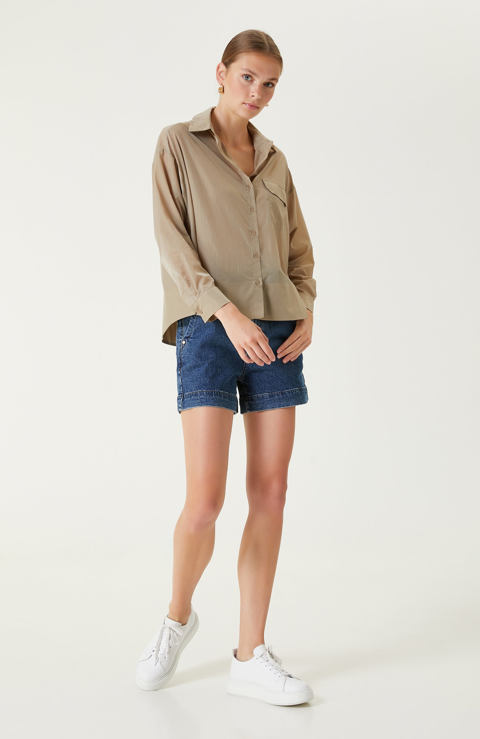 WOMEN'S Beige Shirt