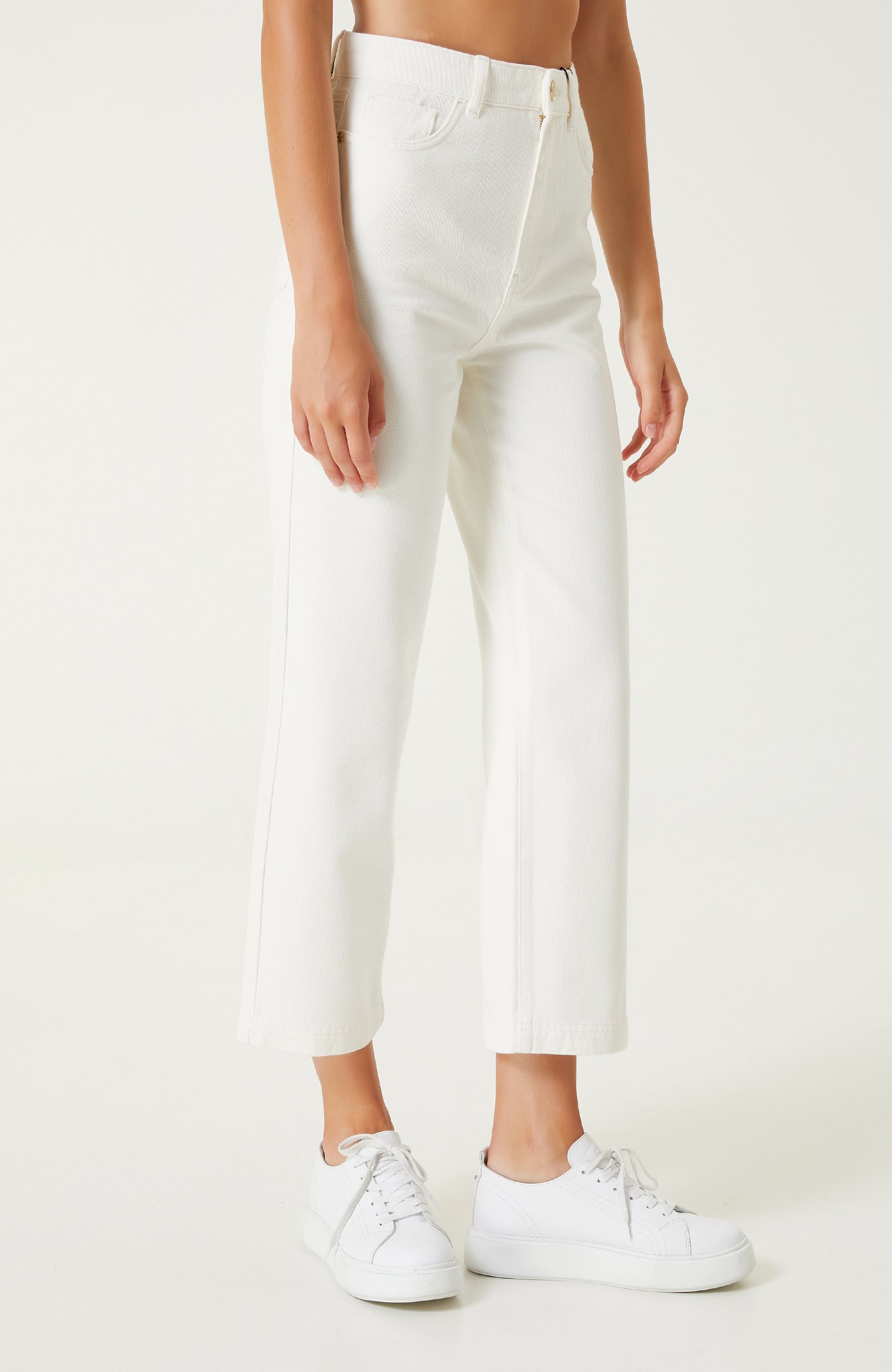 WOMEN'S White Denim Pants