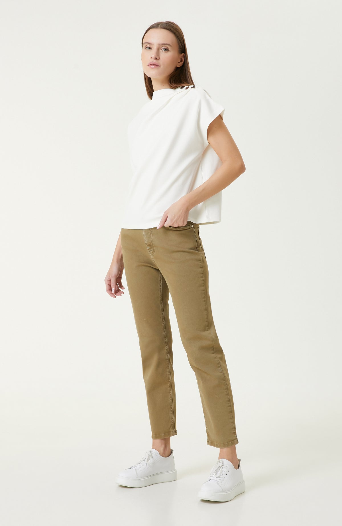 WOMEN'S BLOUSE