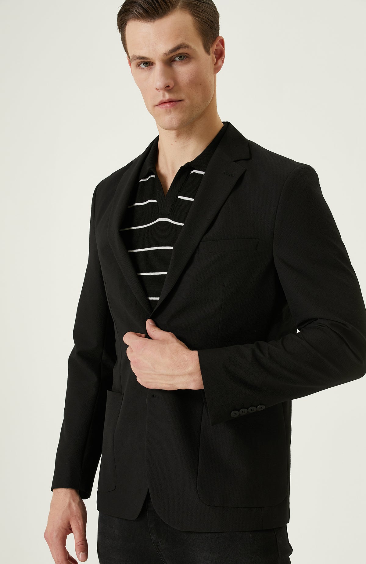 MEN'S JACKET