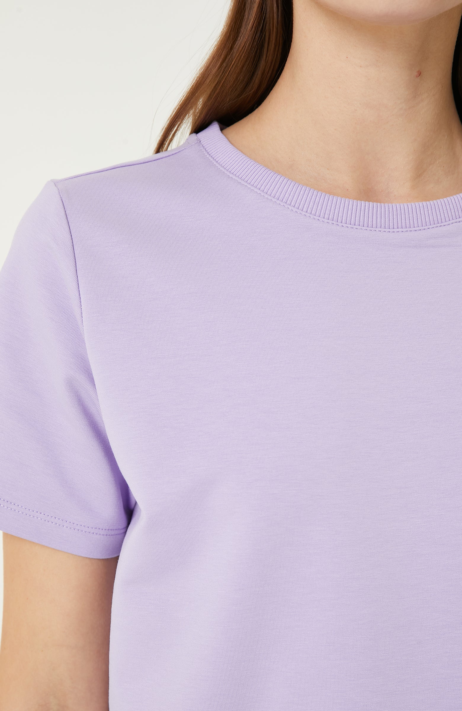 WOMEN'S TSHIRT