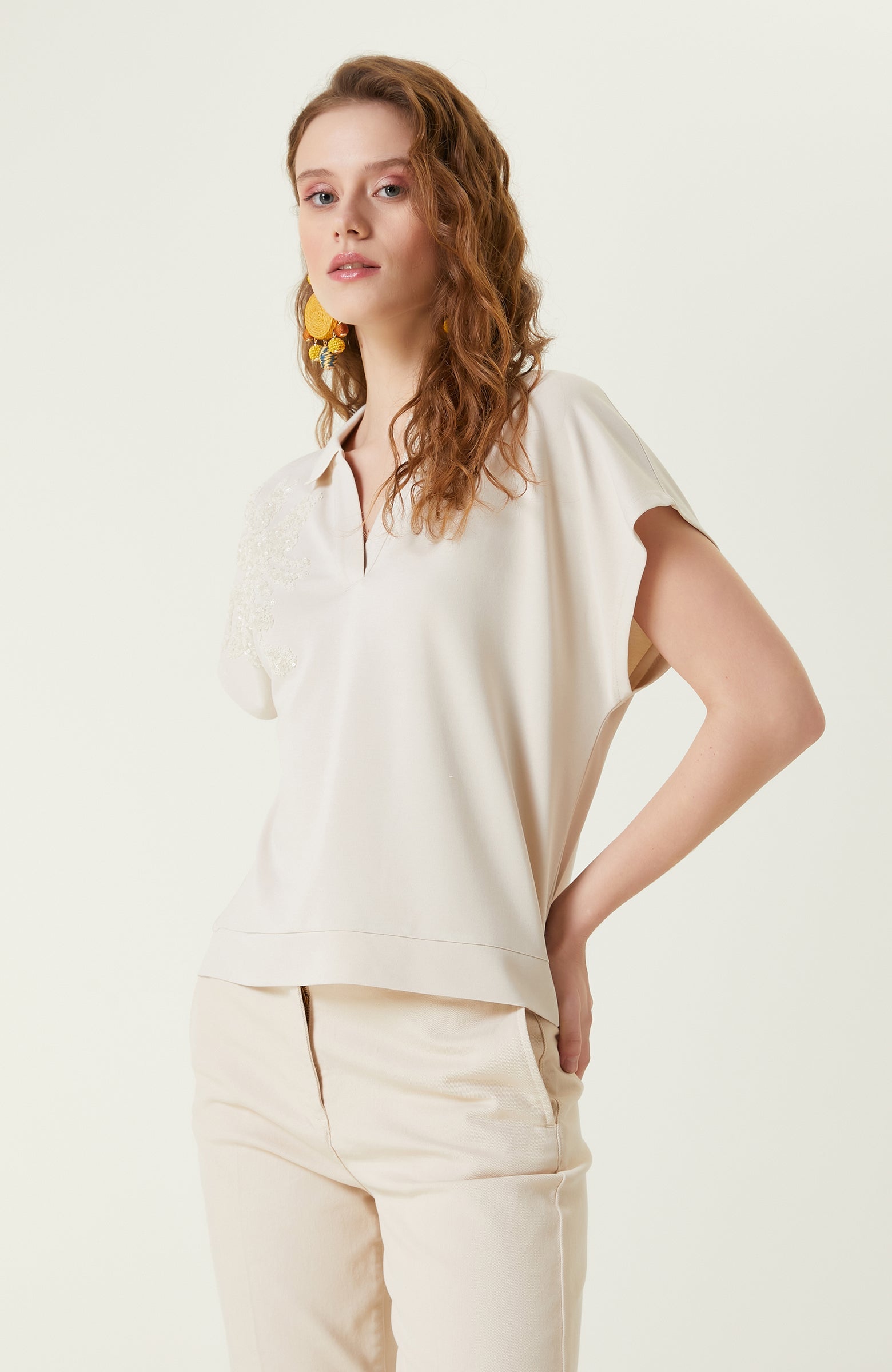 WOMEN'S TSHIRT