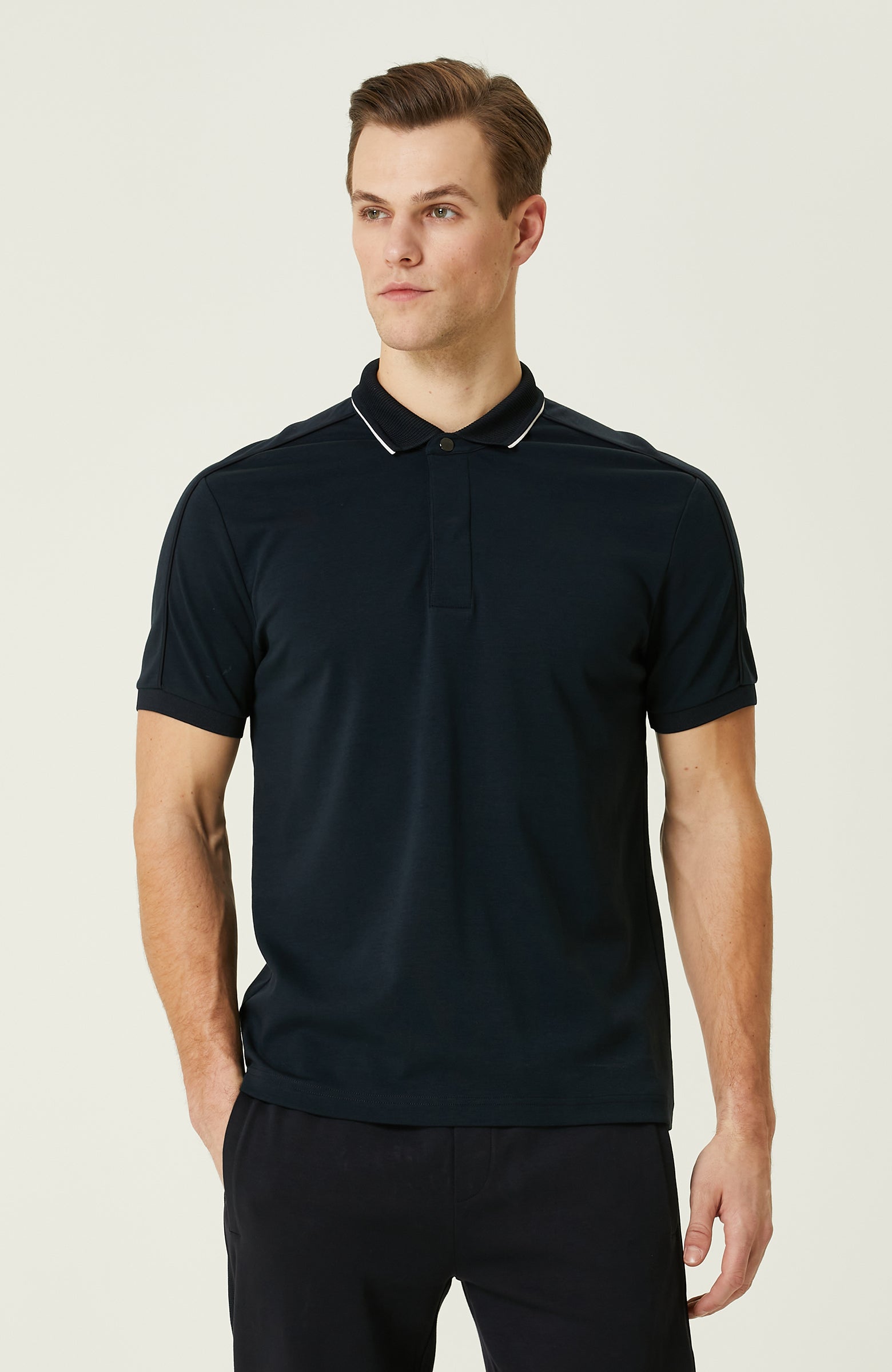 MEN'S TSHIRT