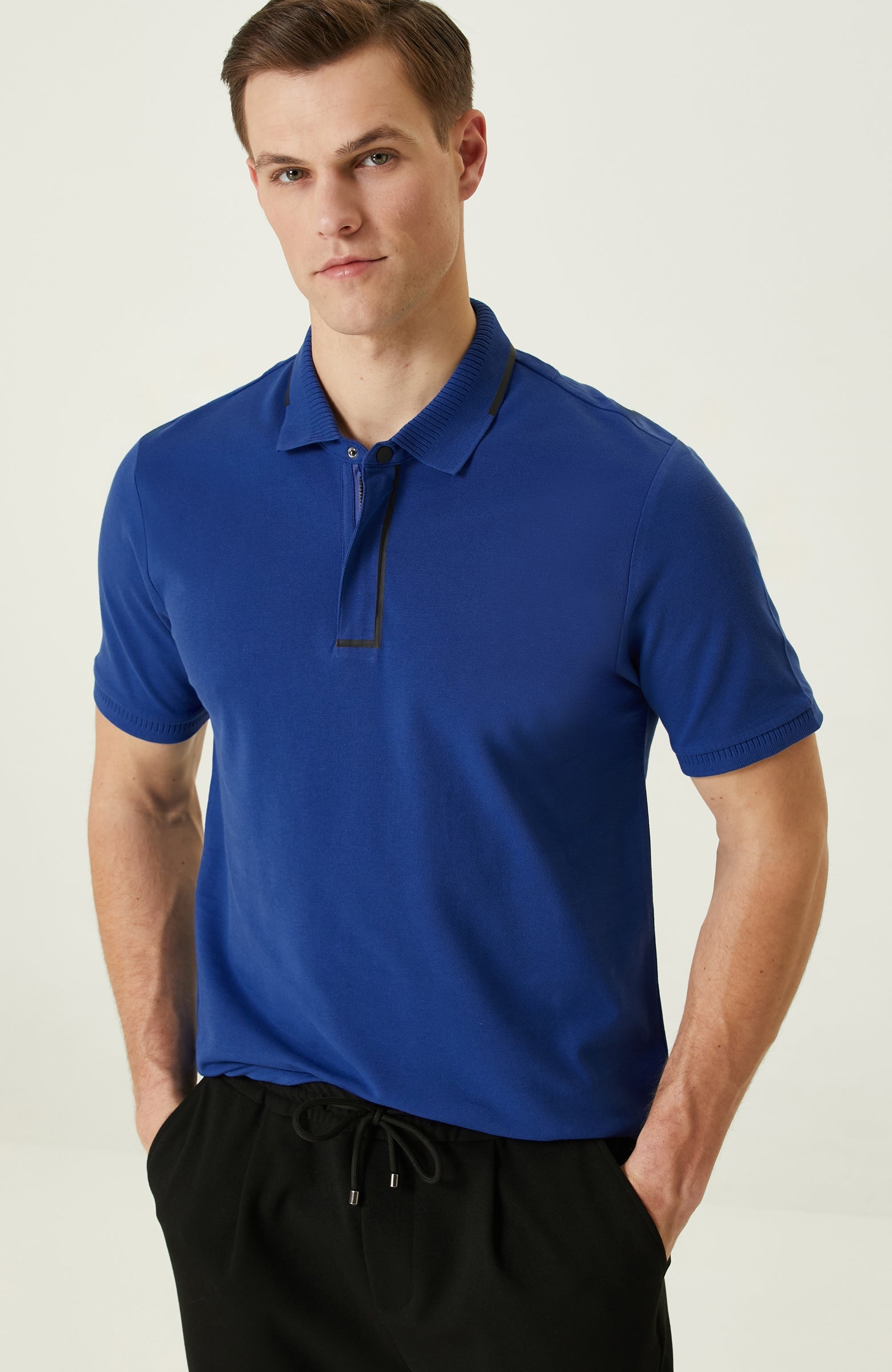 MEN'S TSHIRT