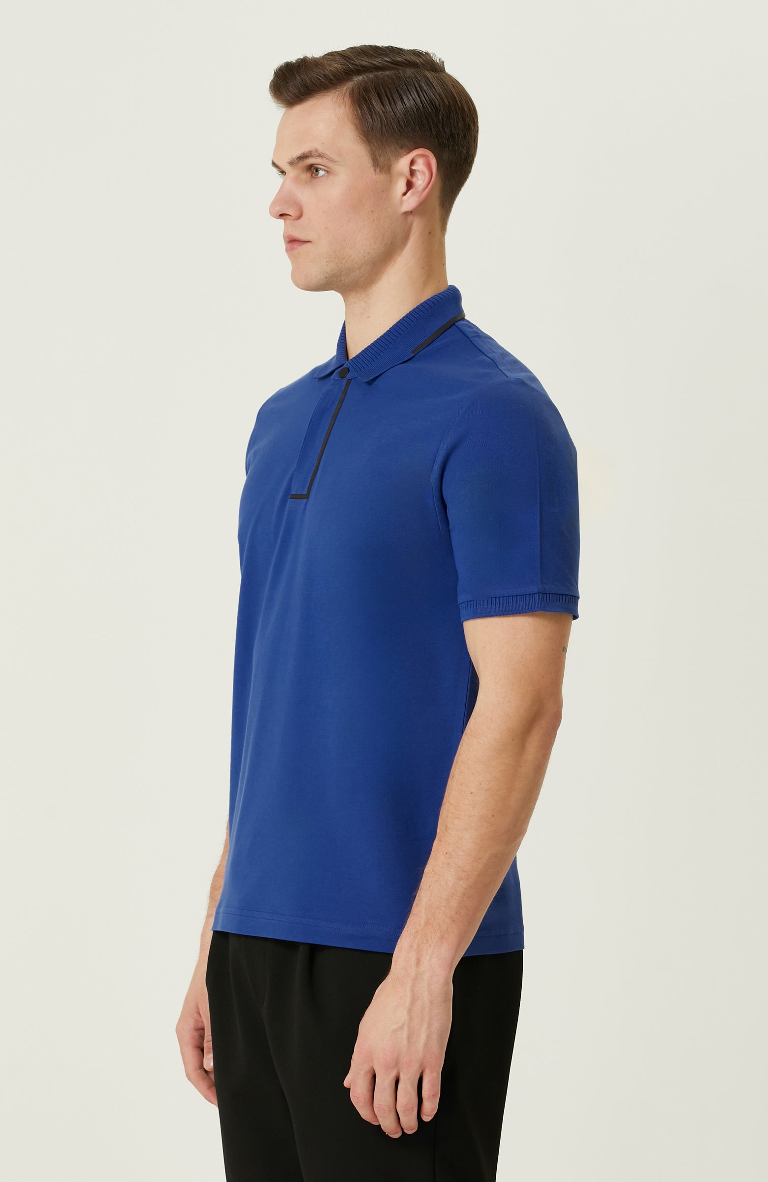 MEN'S TSHIRT