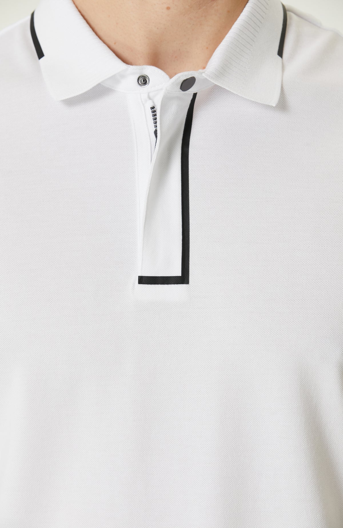 MEN'S TSHIRT