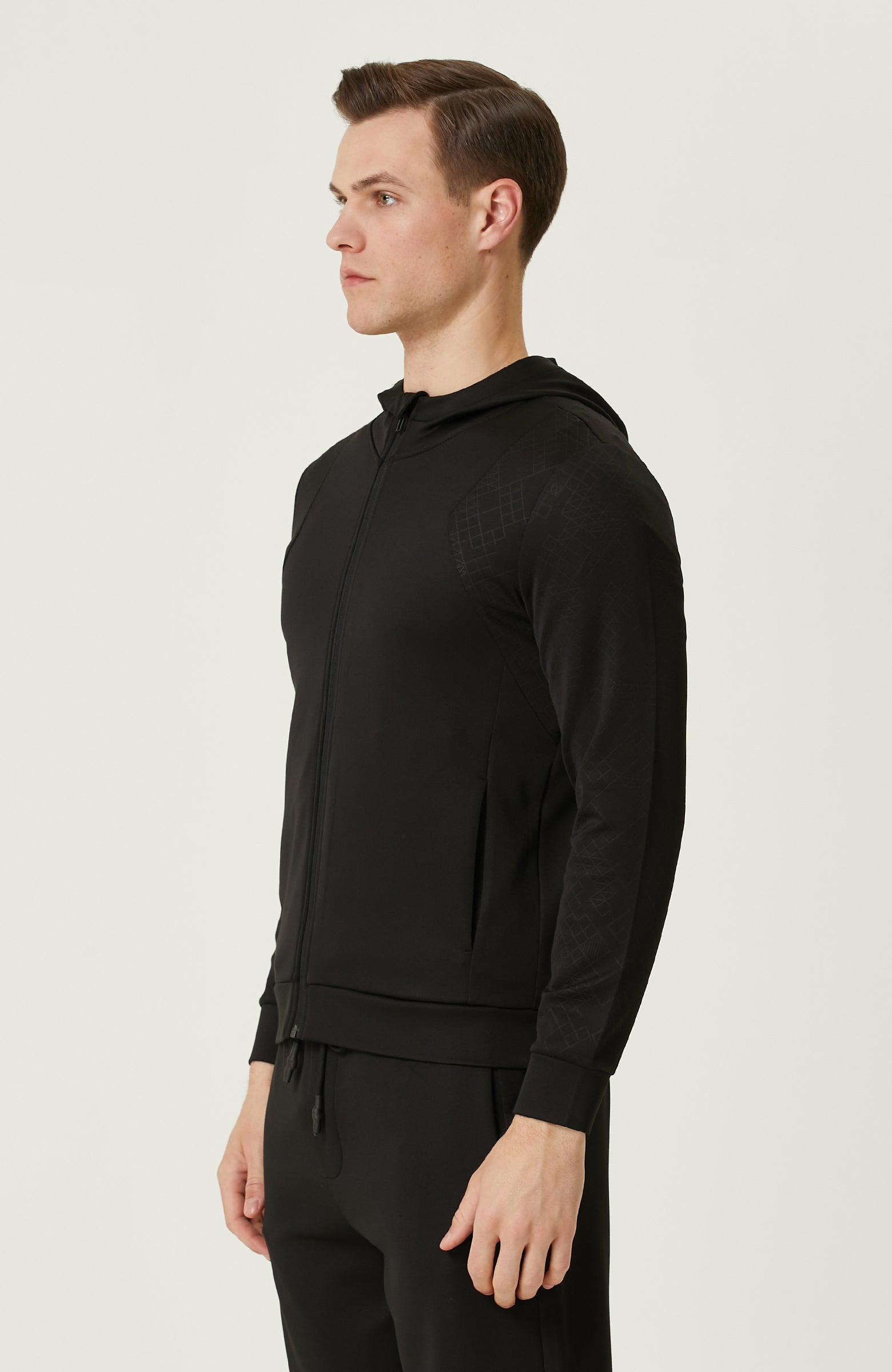 MEN'S SWEATSHIRT