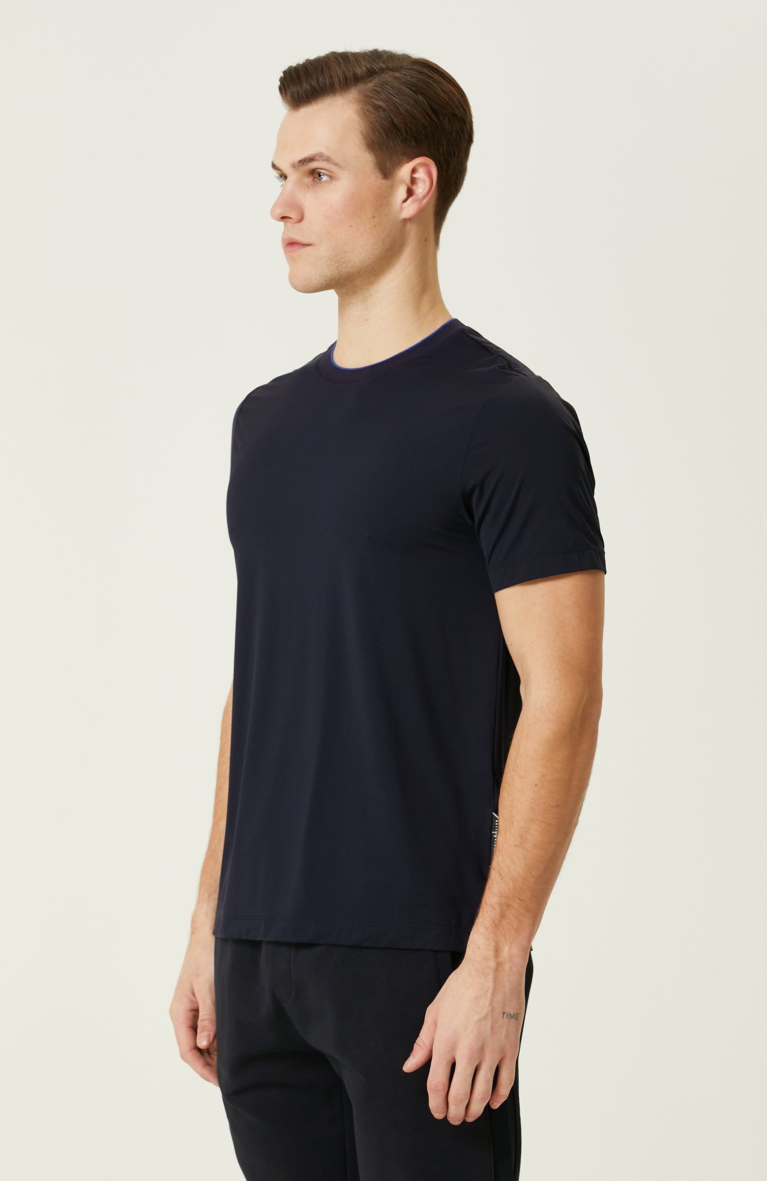 MEN'S TSHIRT