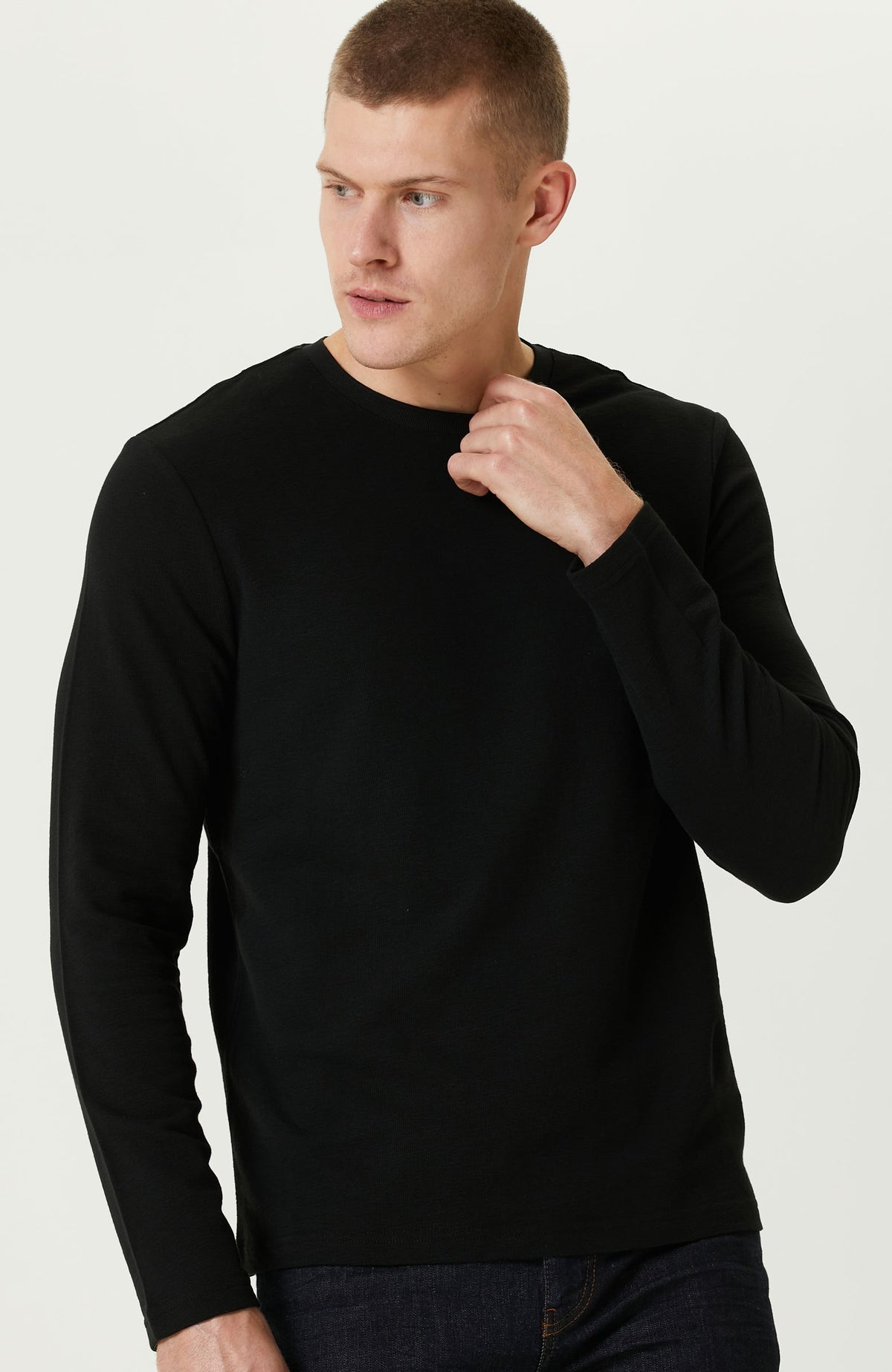 MEN'S TSHIRT