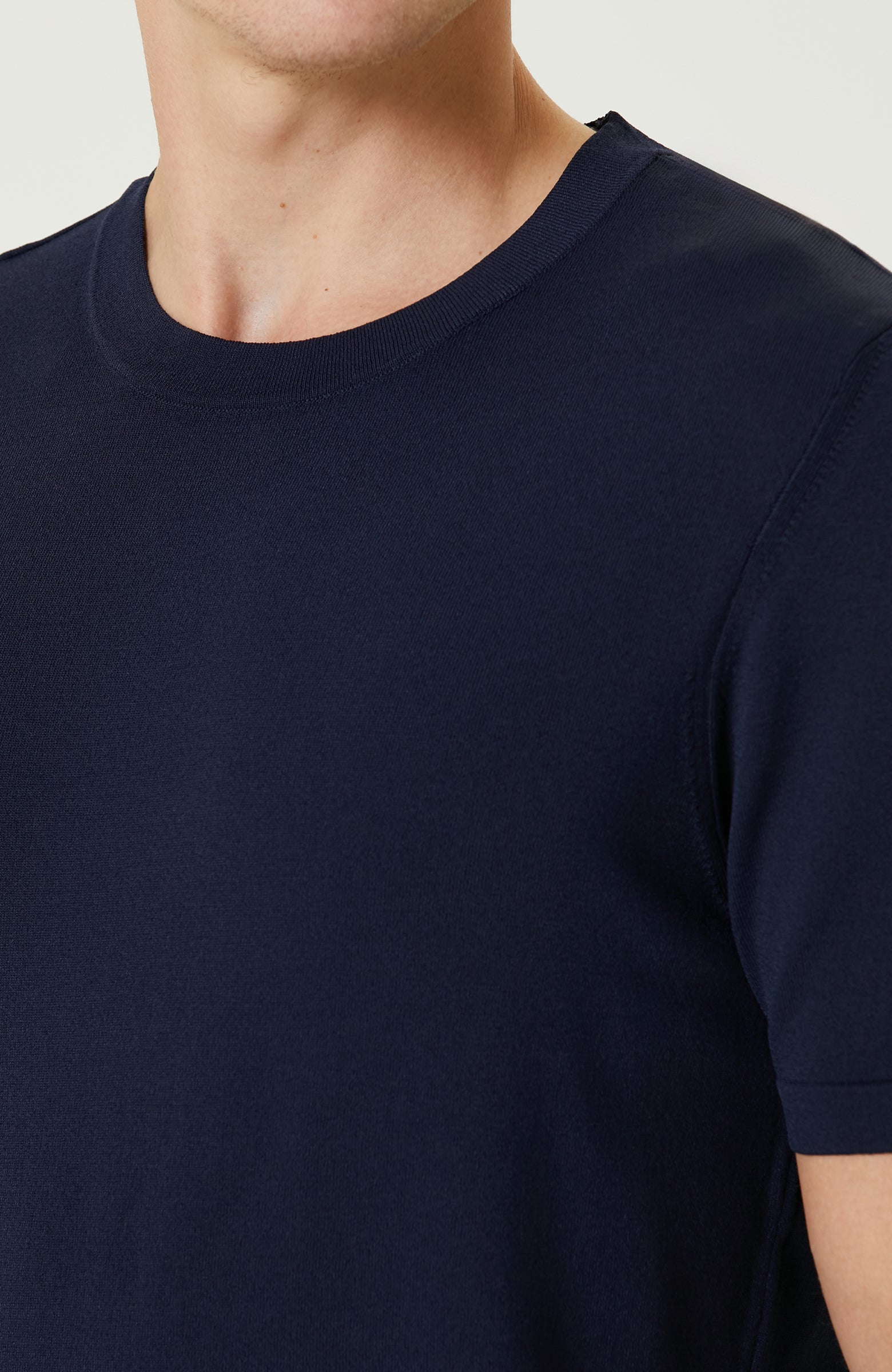 MEN'S Navy Blue Basic Sweater