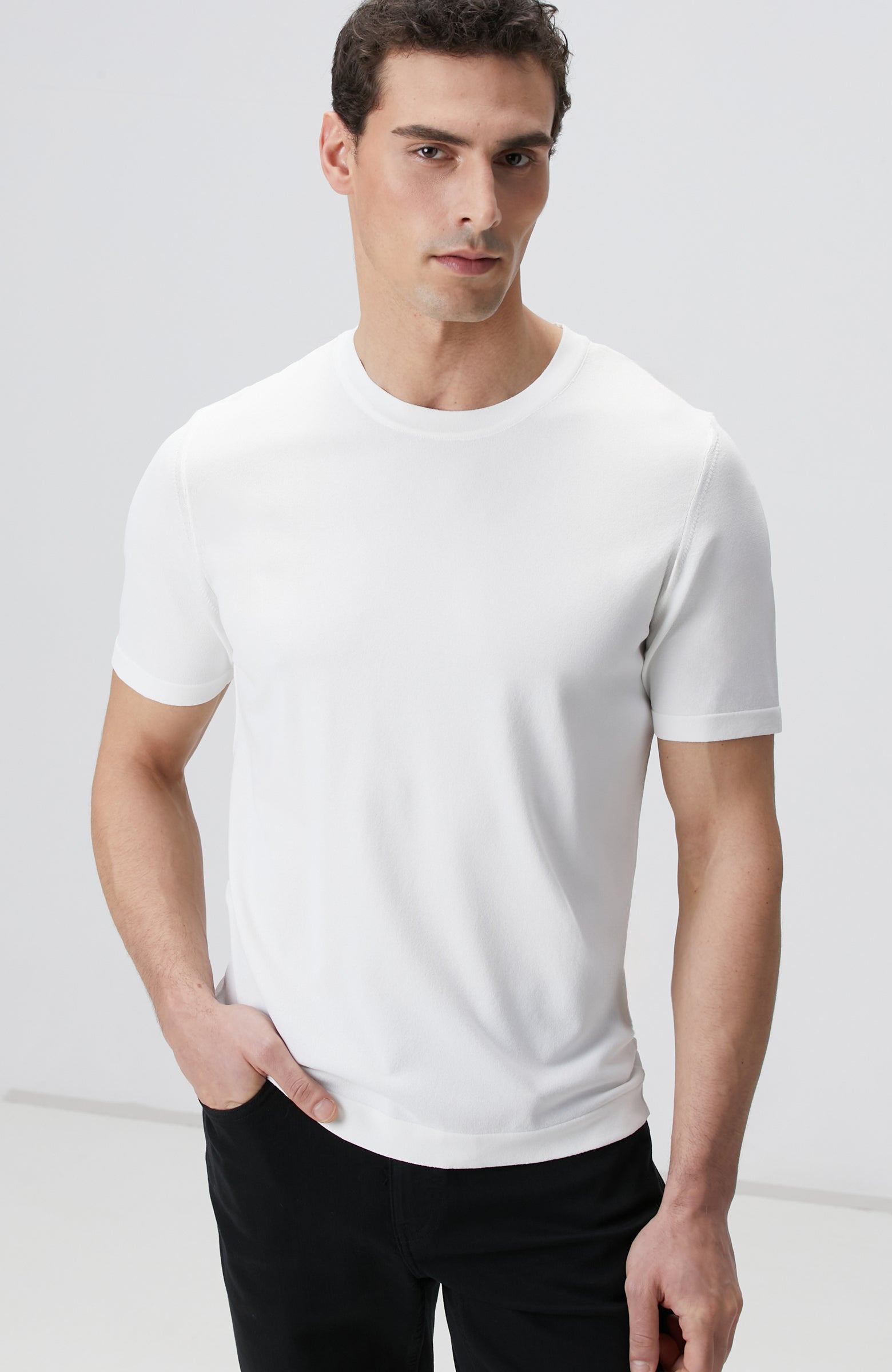 MEN'S Off-White Sweater