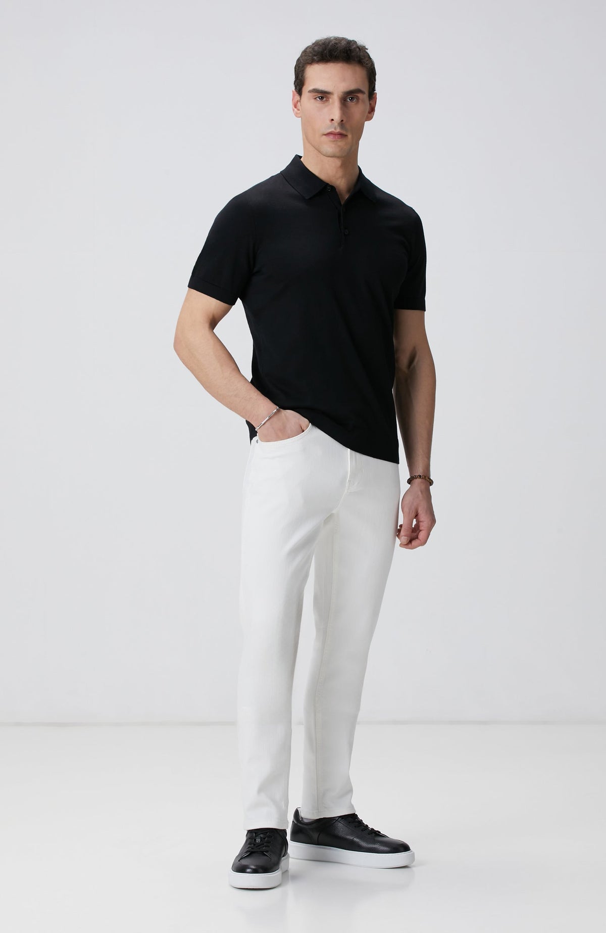 MEN'S Black Knit Sweater