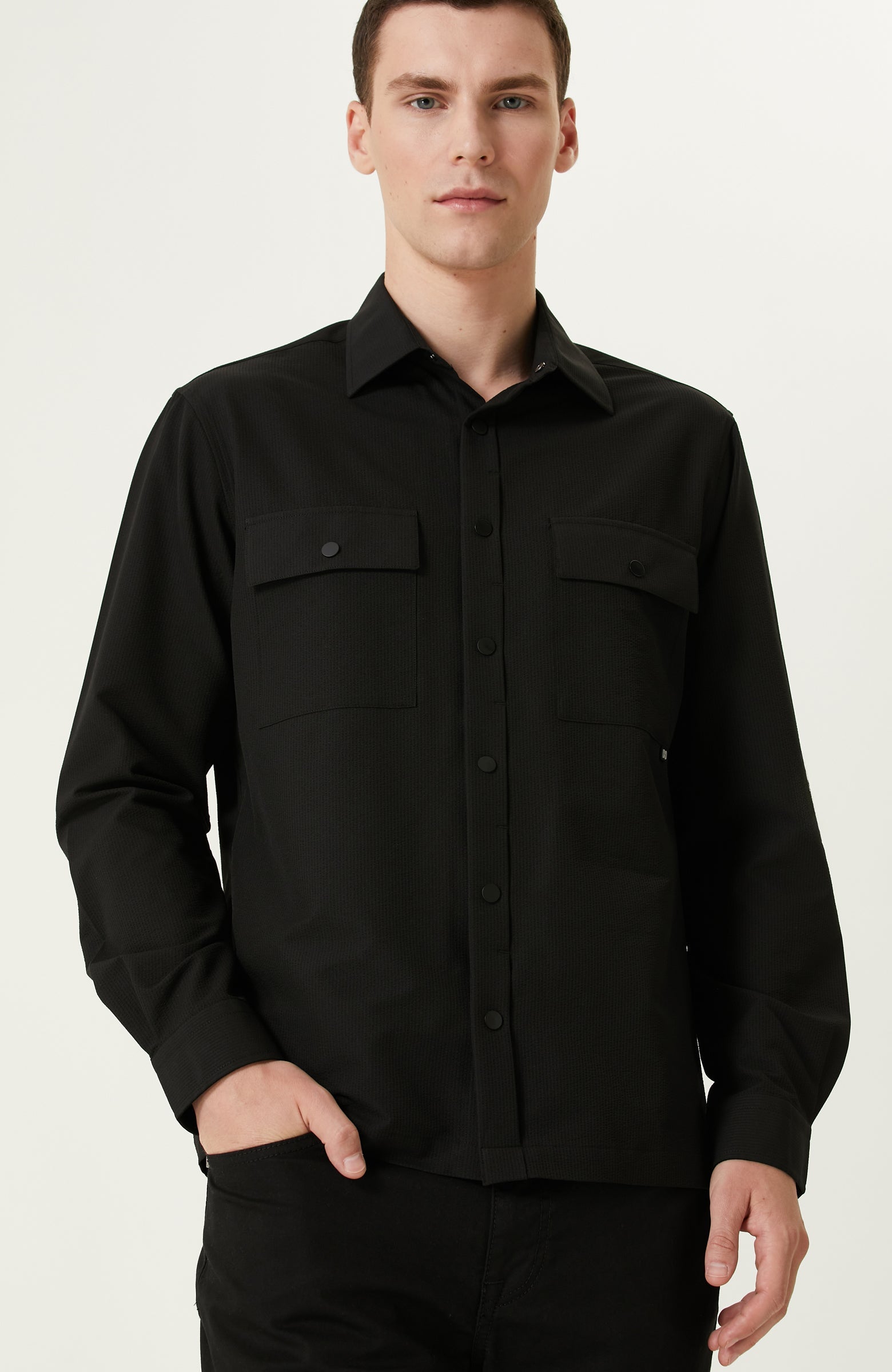 MEN'S N Tech Black Shirt