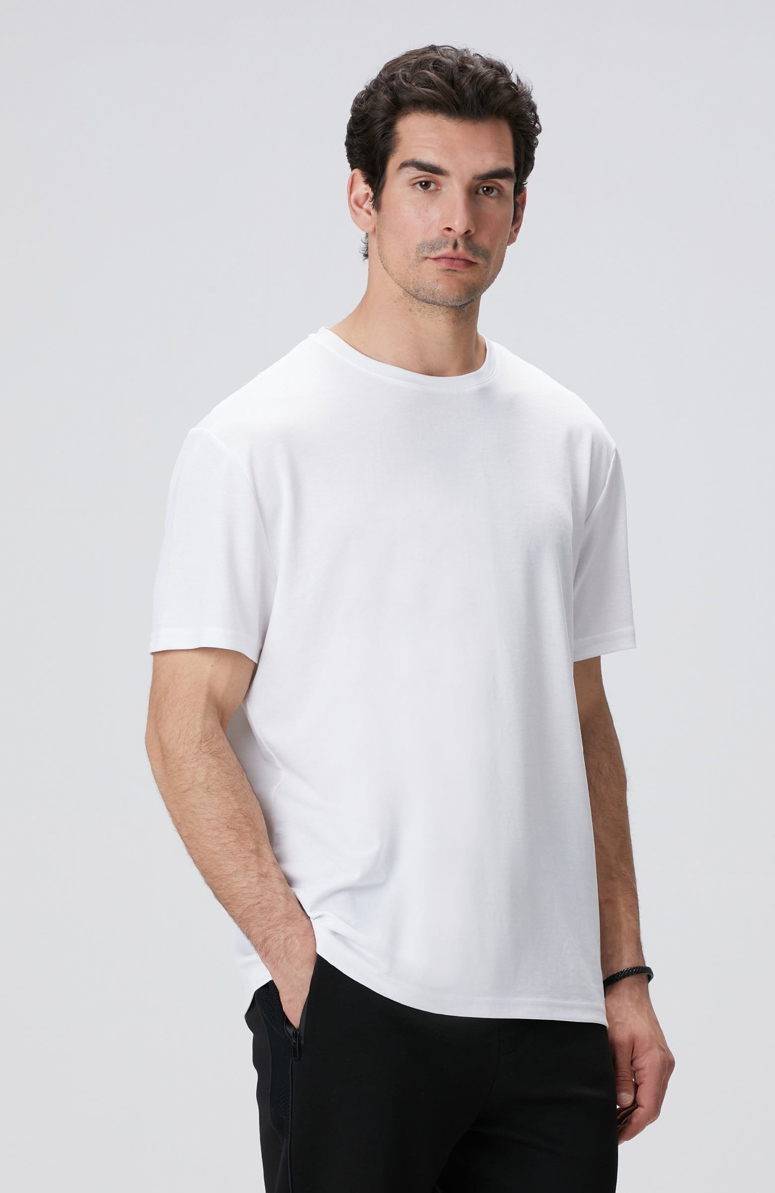 MEN'S White Basic T-Shirt