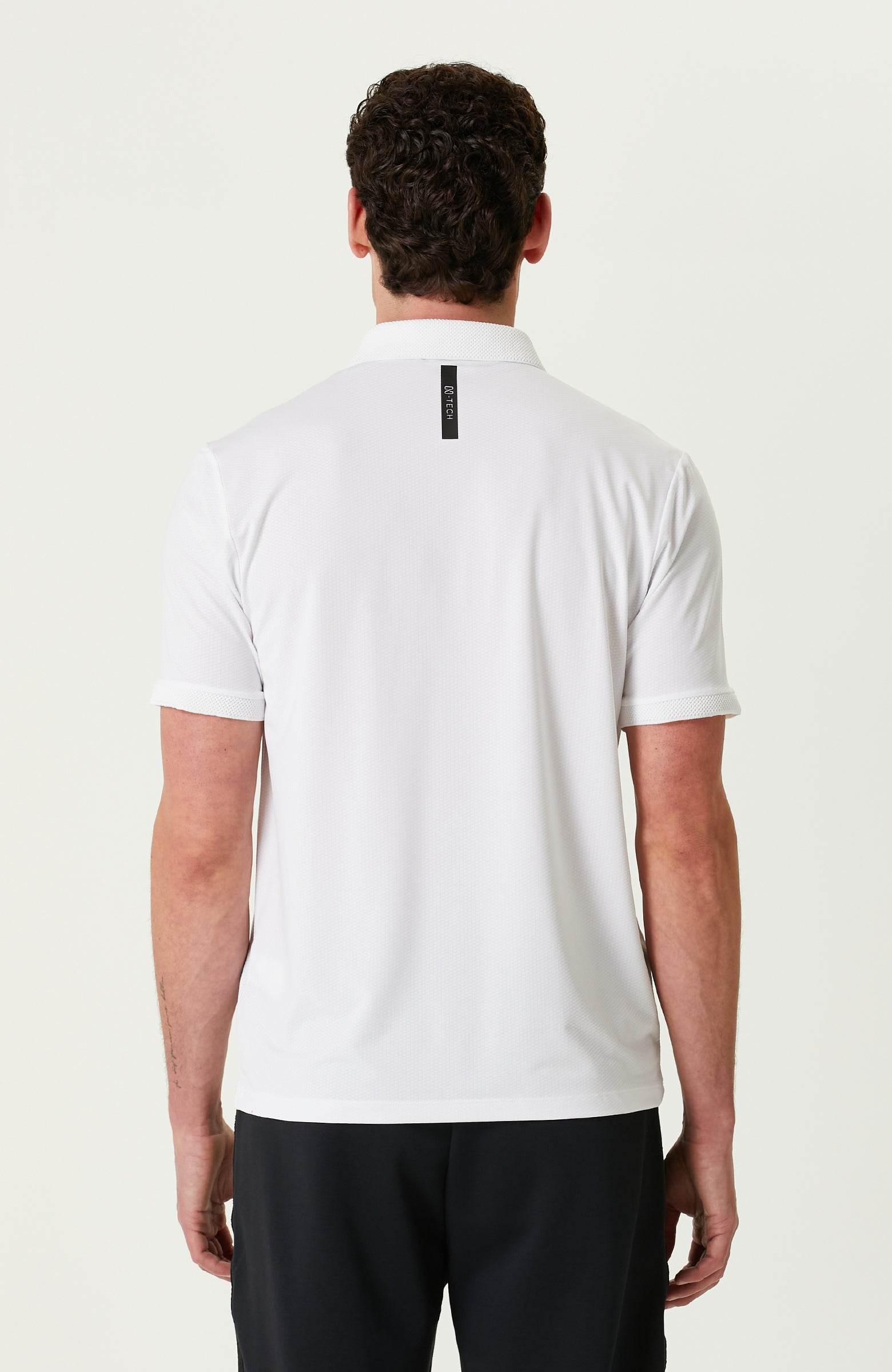 MEN'S TSHIRT