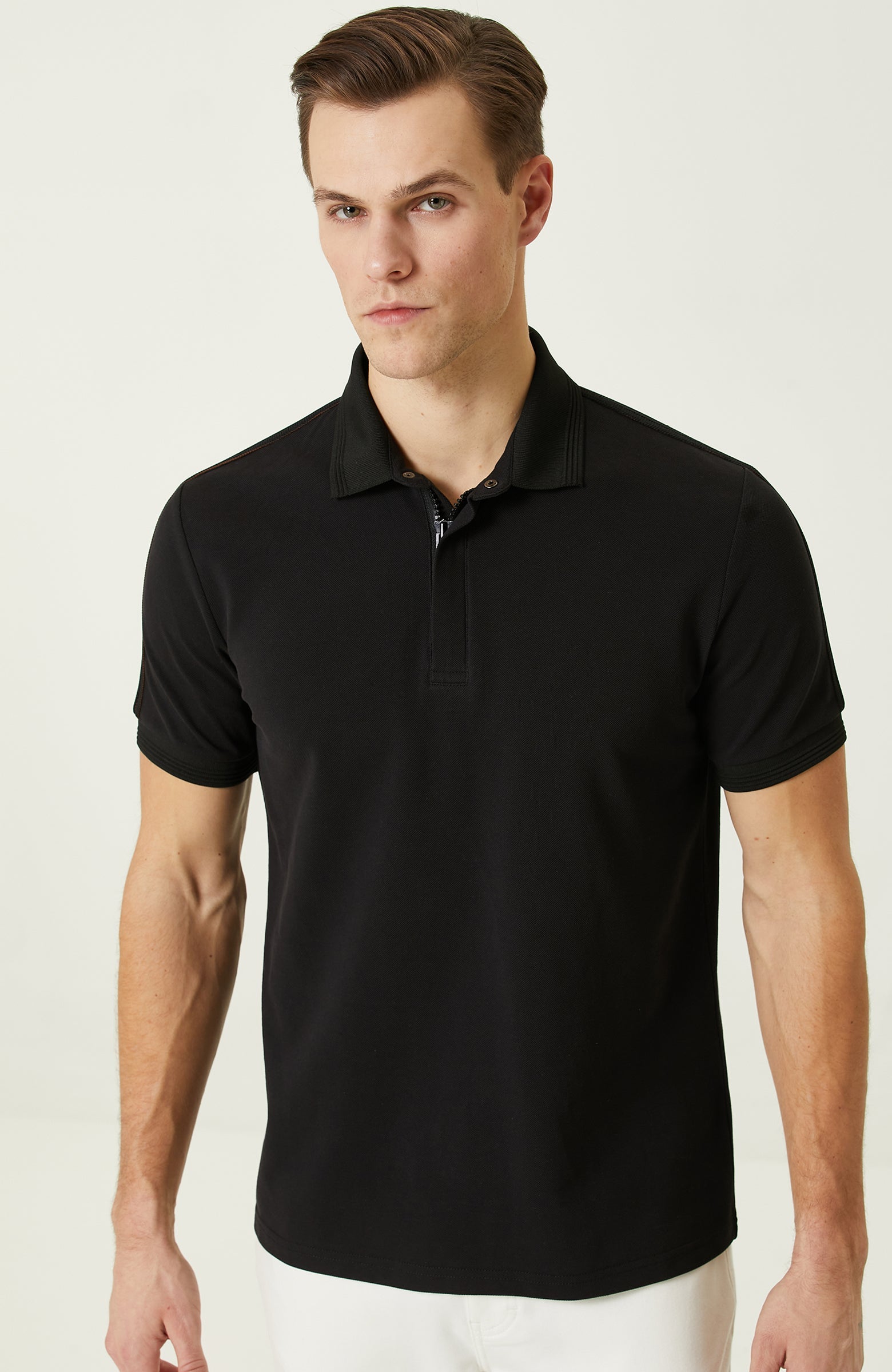 MEN'S TSHIRT