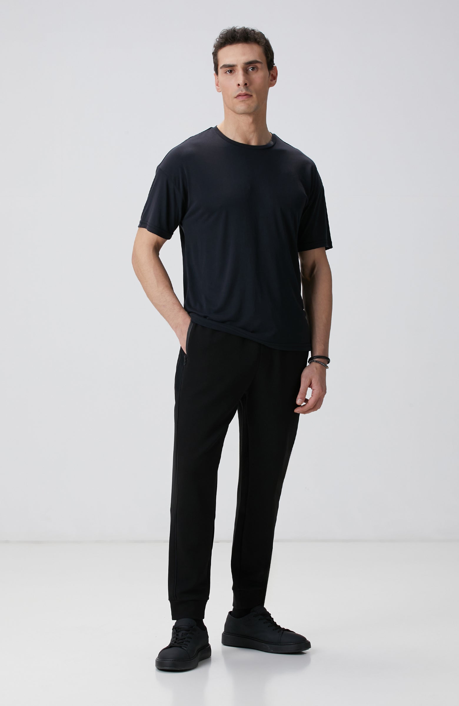 MEN'S Black T-Shirt