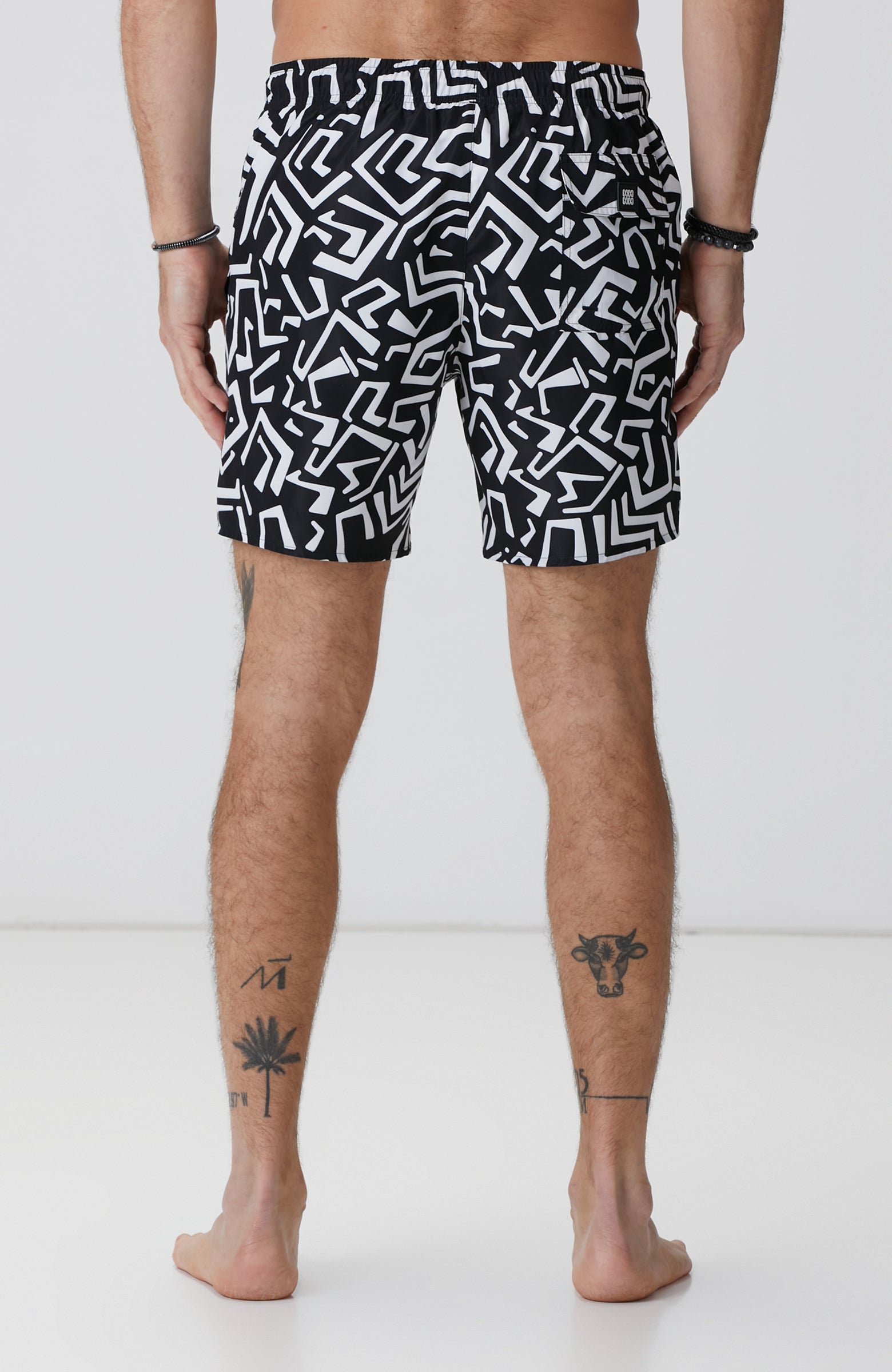 MEN'S Black And White Patterned Swimsuit