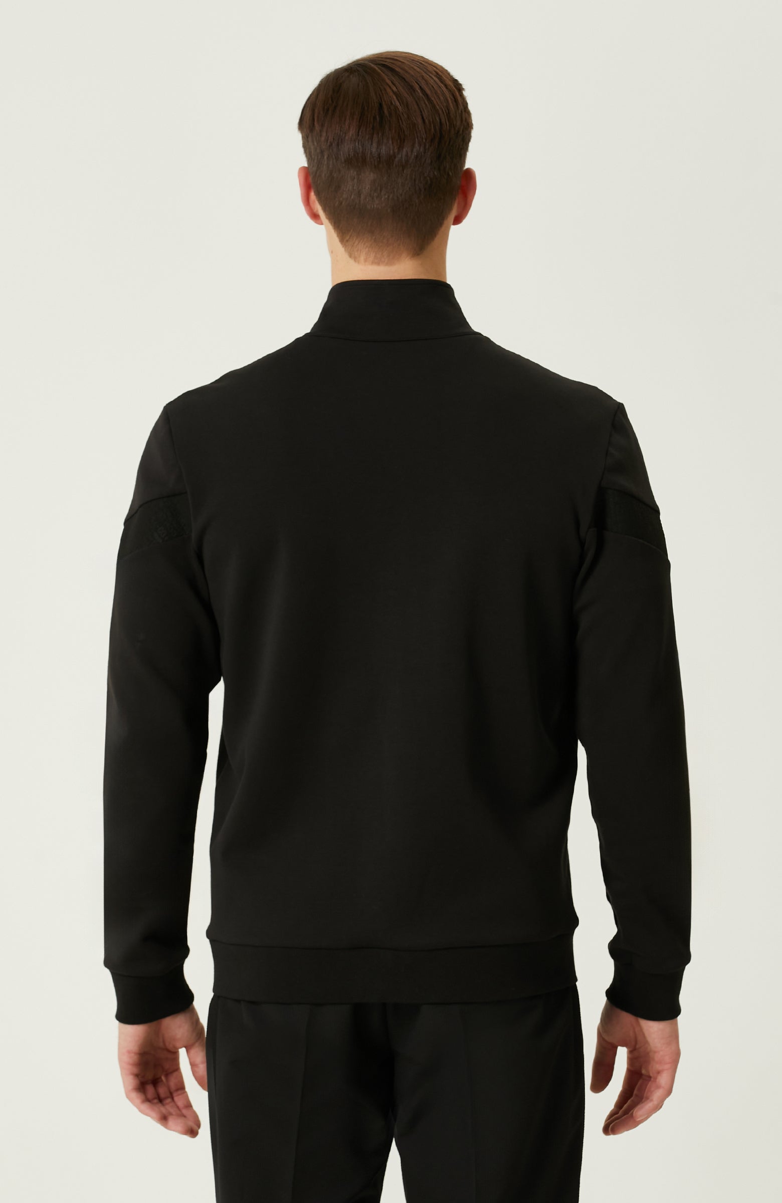 MEN'S SWEATSHIRT