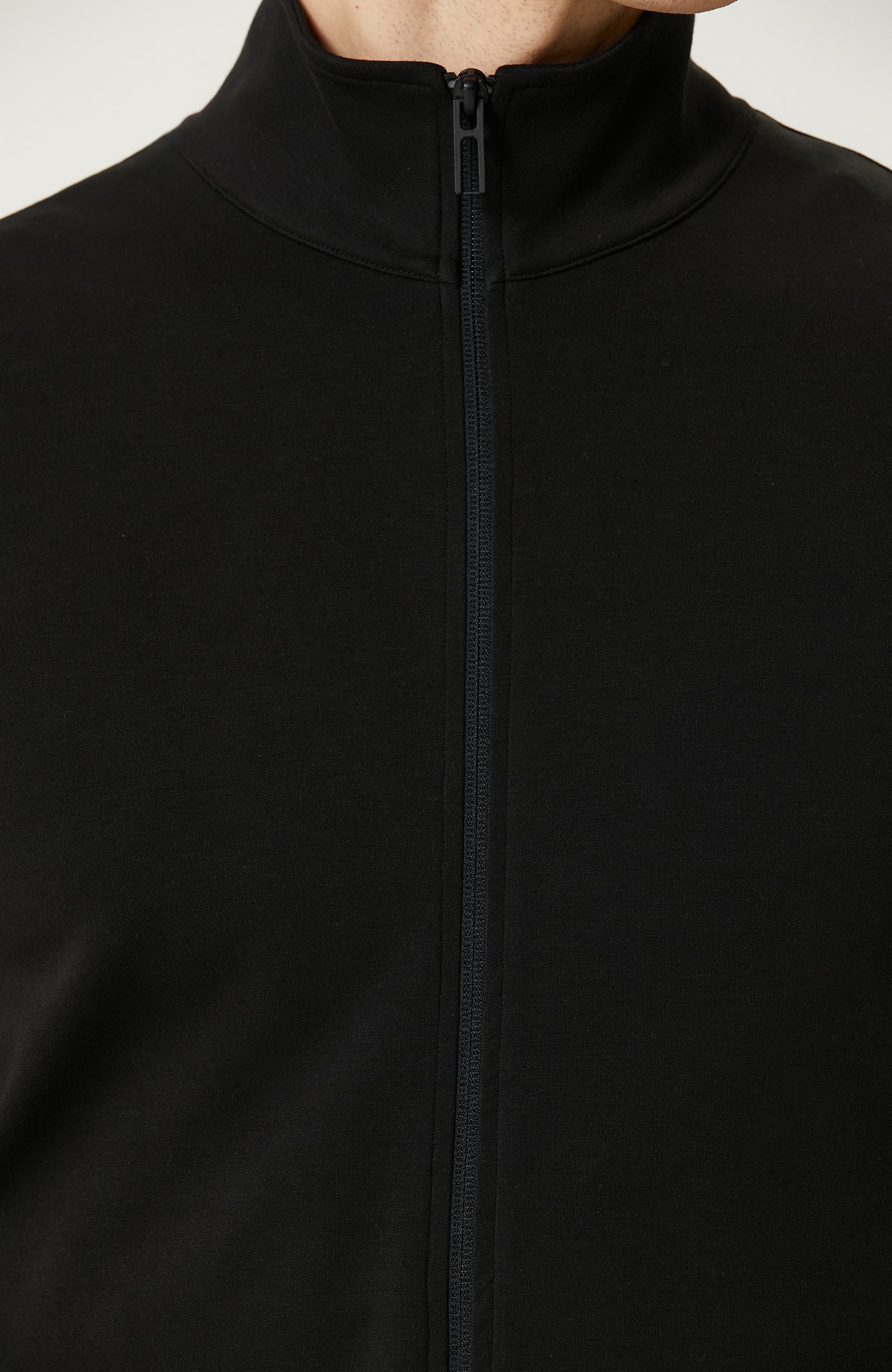 MEN'S SWEATSHIRT
