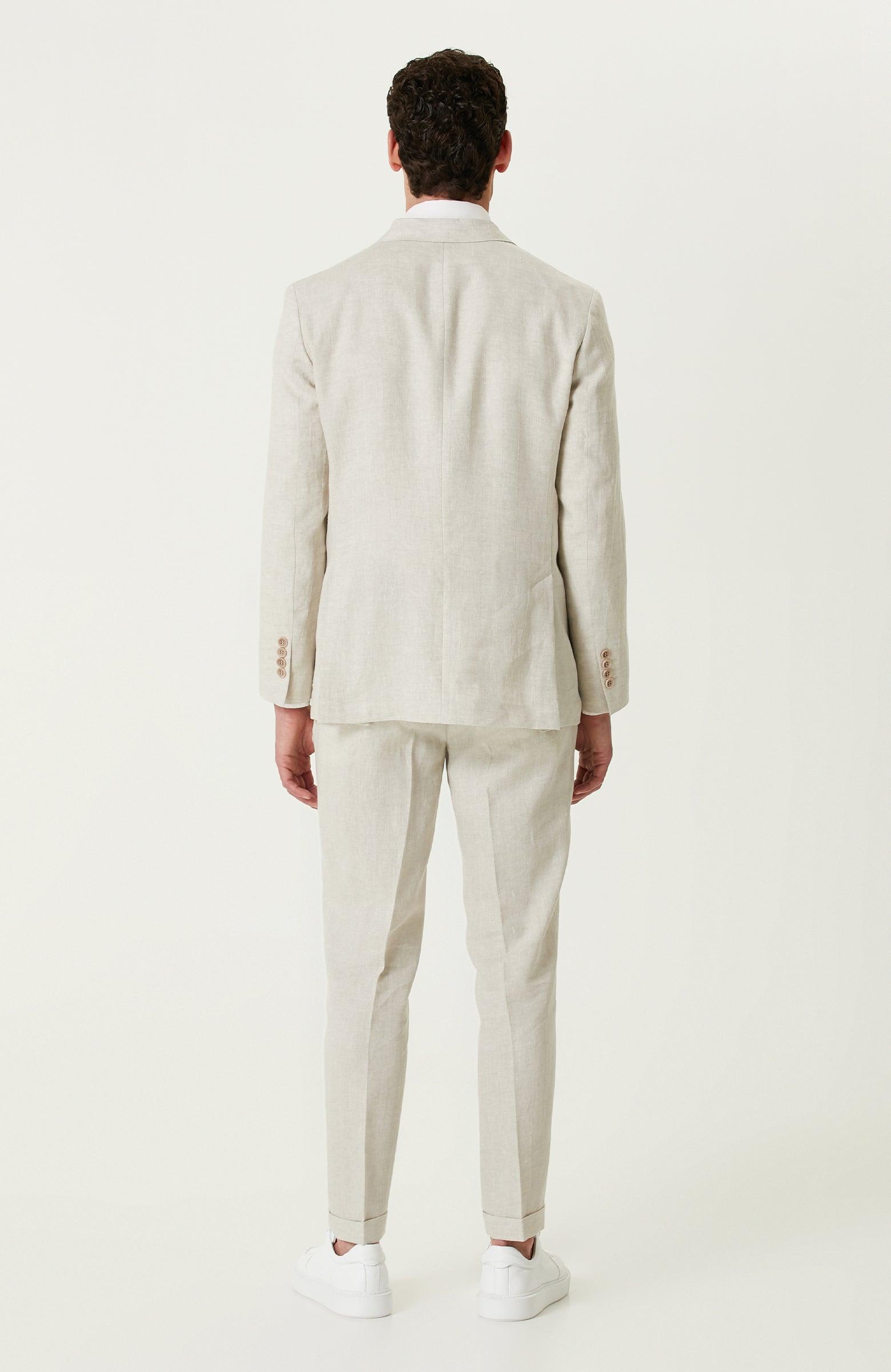 MEN'S SUIT