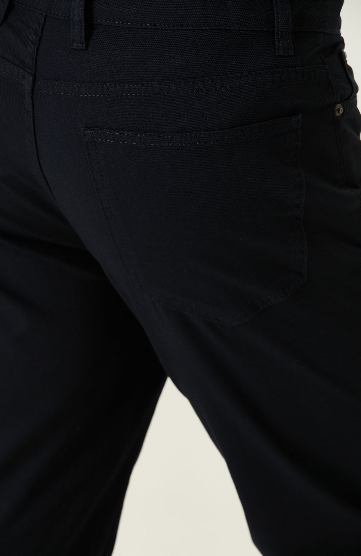 MEN'S CASUAL TROUSERS
