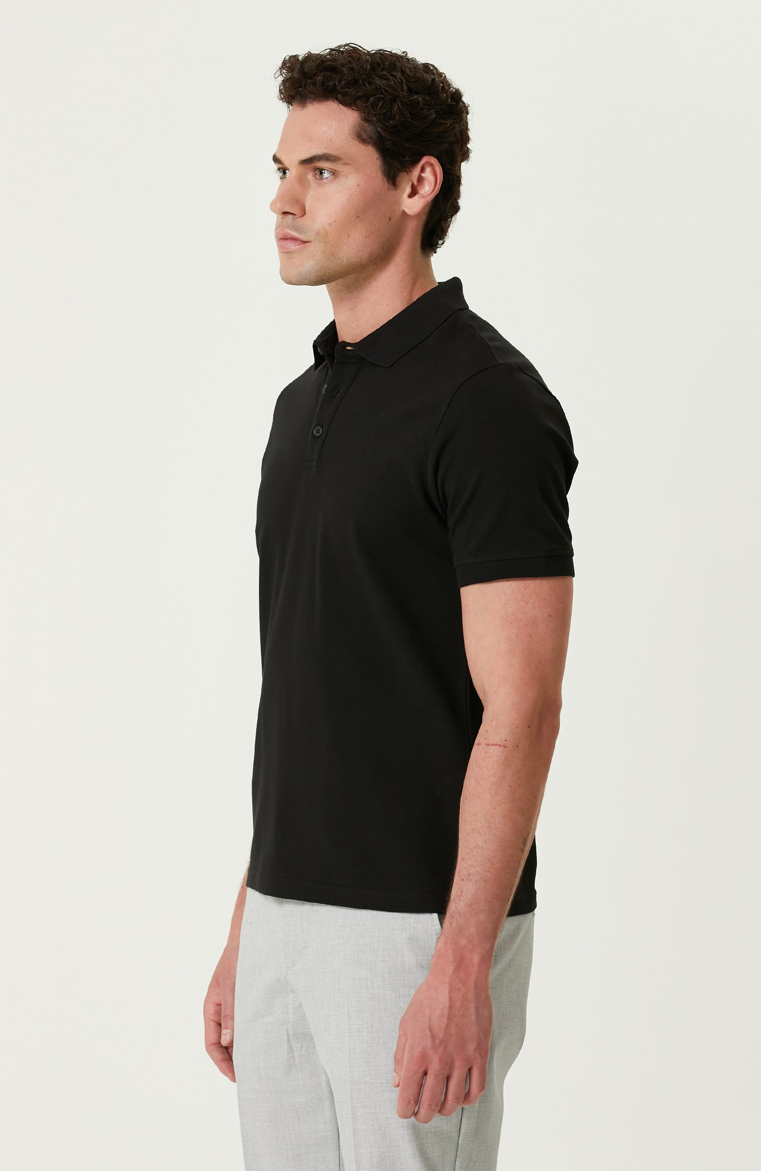 MEN'S TSHIRT