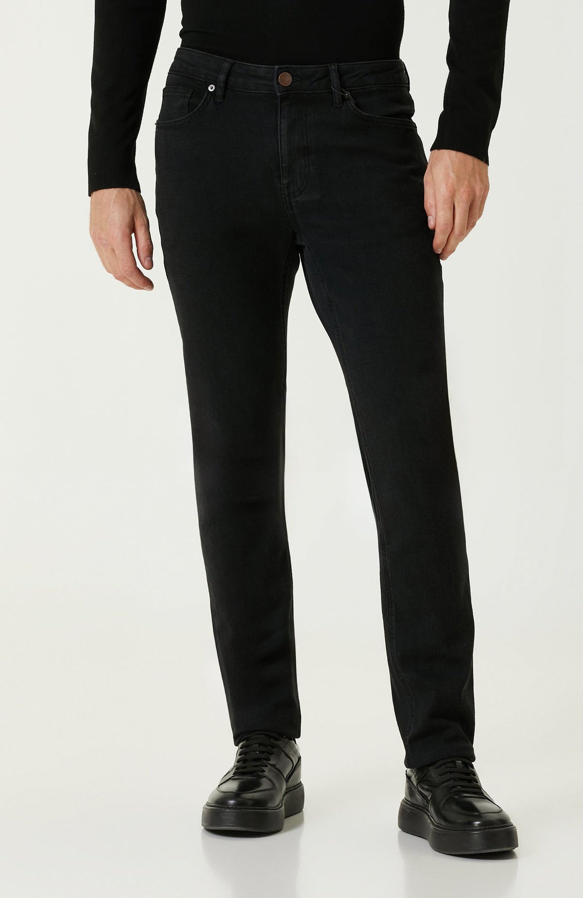 MEN'S Black Denim Pants