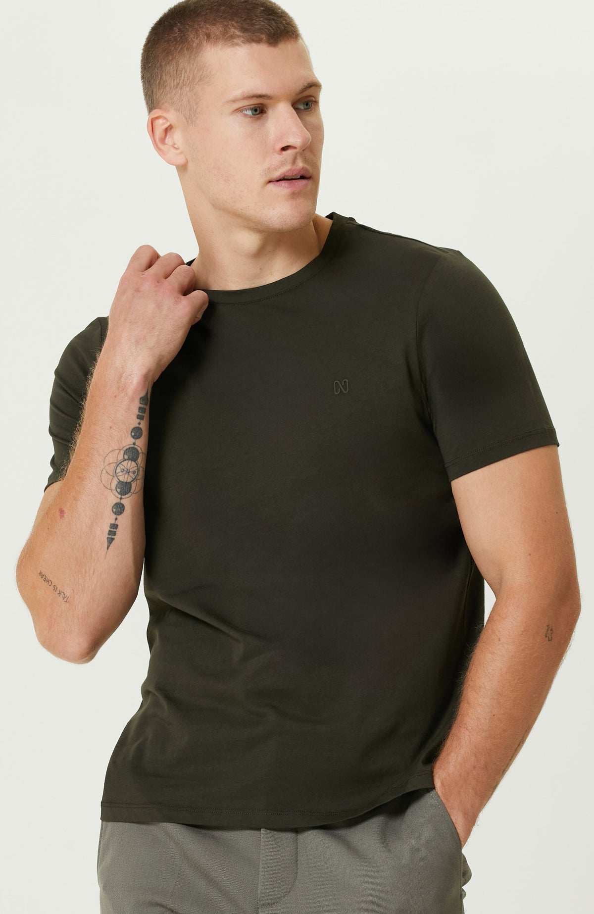 MEN'S TSHIRT