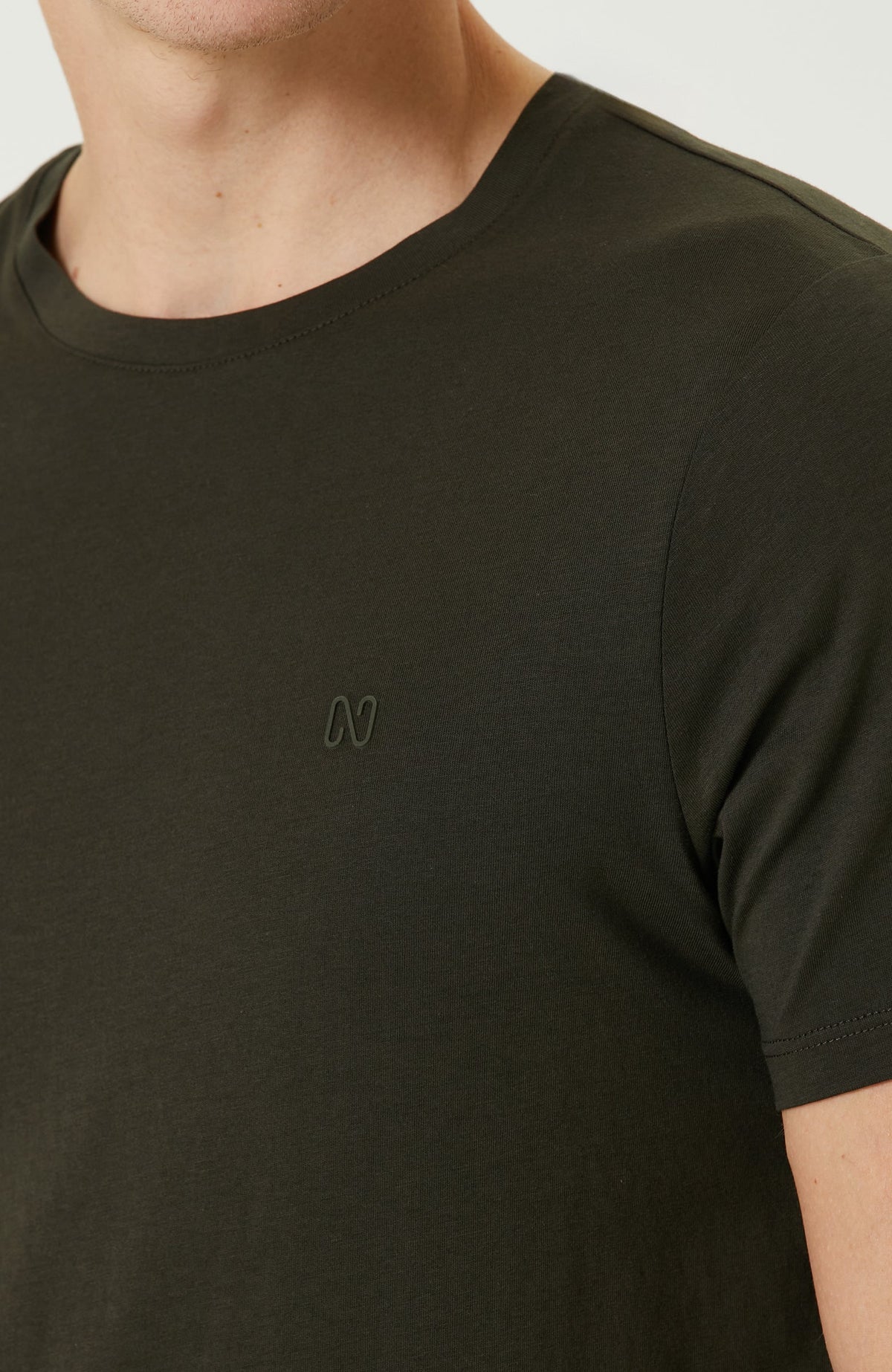MEN'S TSHIRT