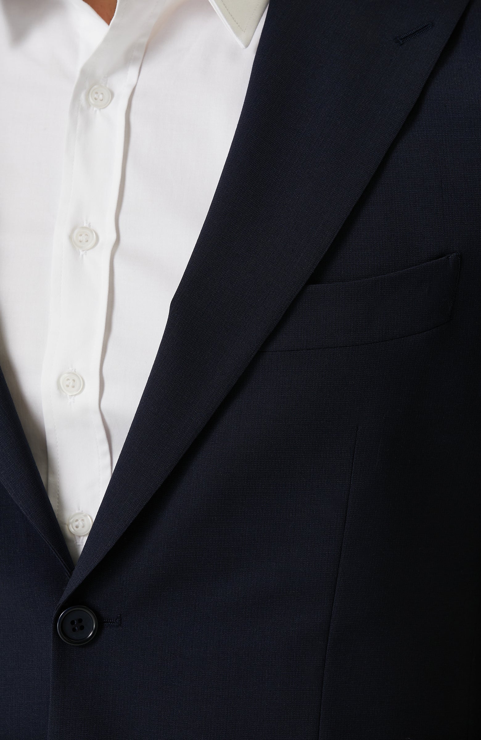 MEN'S SUIT