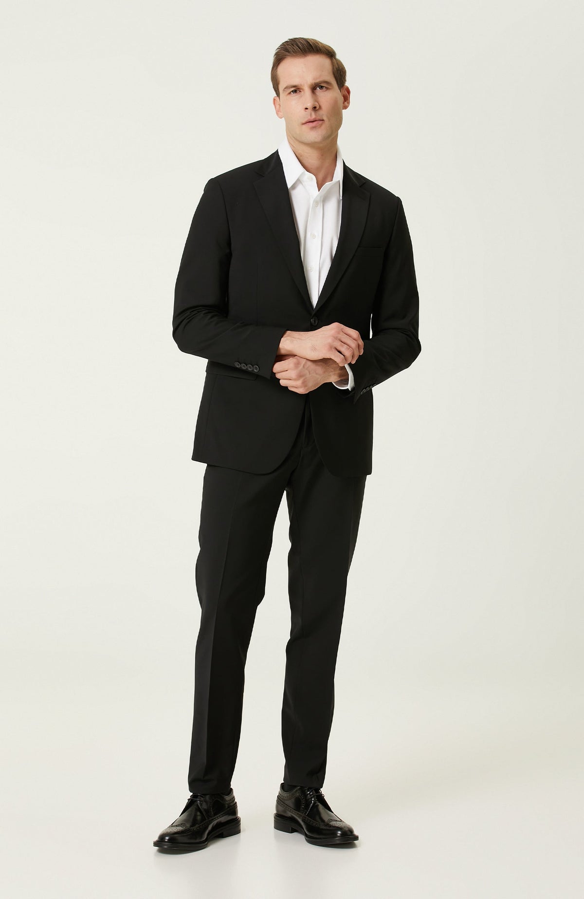 MEN'S Black Wool Classic Suit