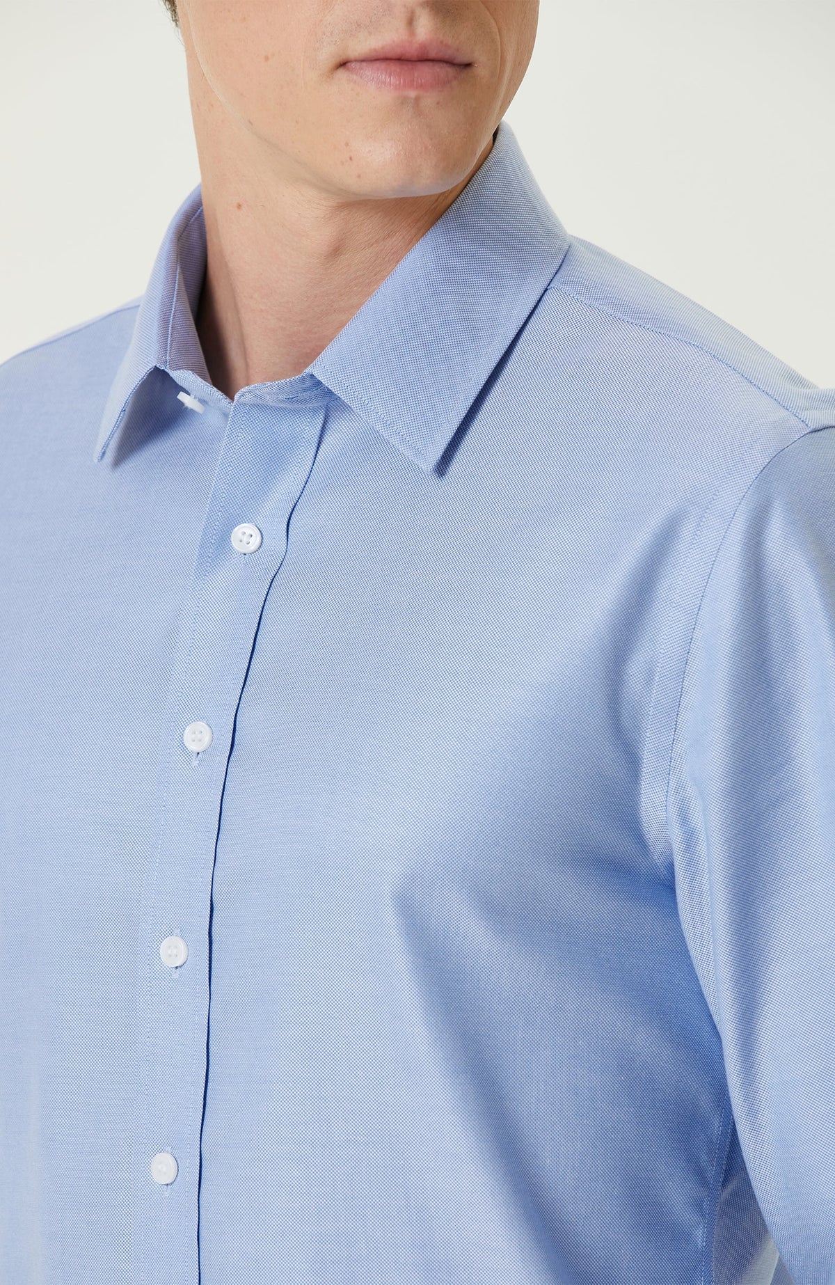 MEN'S Non-Iron Blue Oxford Shirt