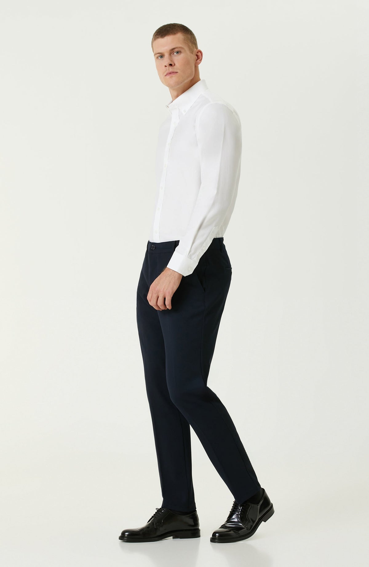MEN'S White Oxford Shirt